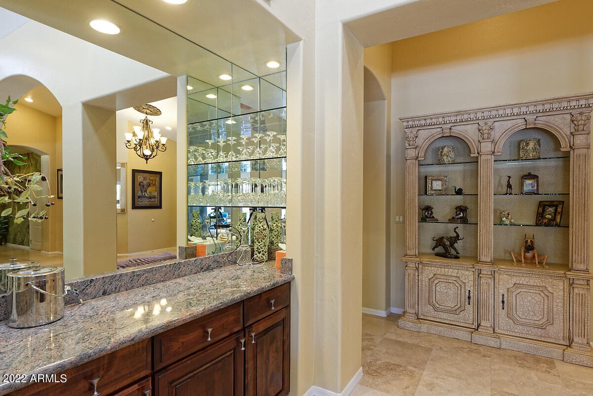 10220 E COCHISE Drive, Scottsdale, AZ 85258 — photo 6 of 66