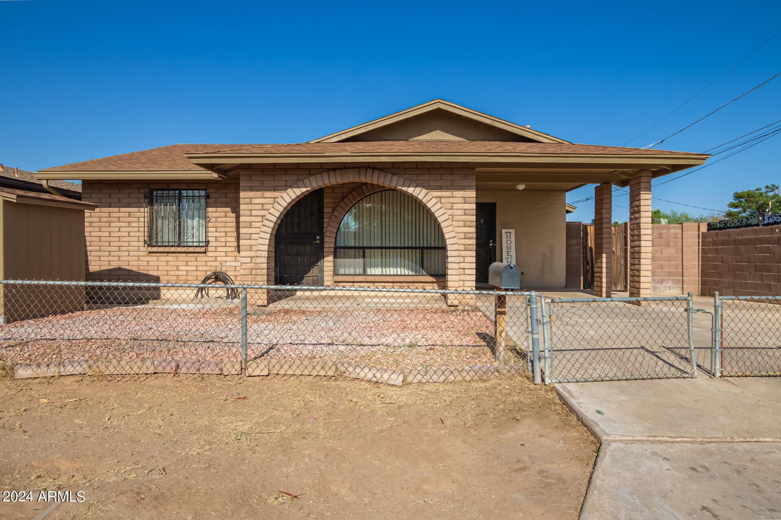 9641 N 13TH Avenue, Phoenix, AZ 85021 — photo 1 of 24