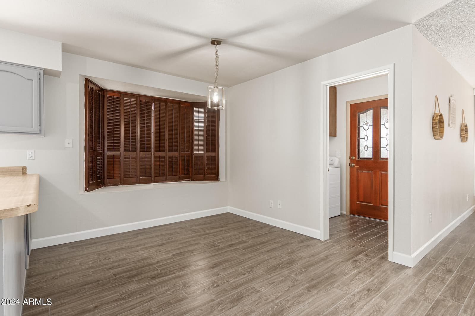 9641 N 13TH Avenue, Phoenix, AZ 85021 — photo 9 of 24