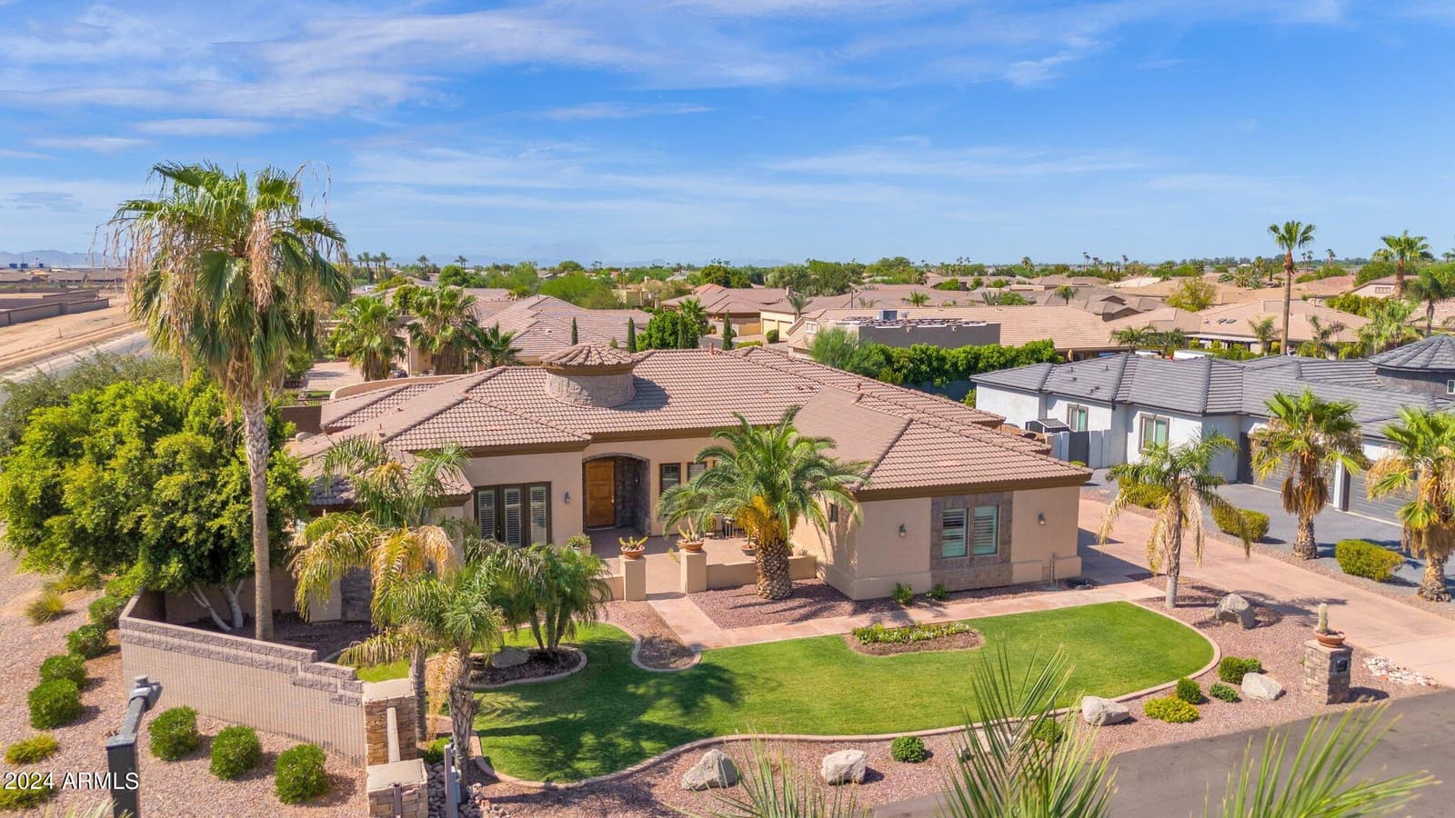 17903 W SOLANO Drive, Litchfield Park, AZ 85340 — photo 4 of 62