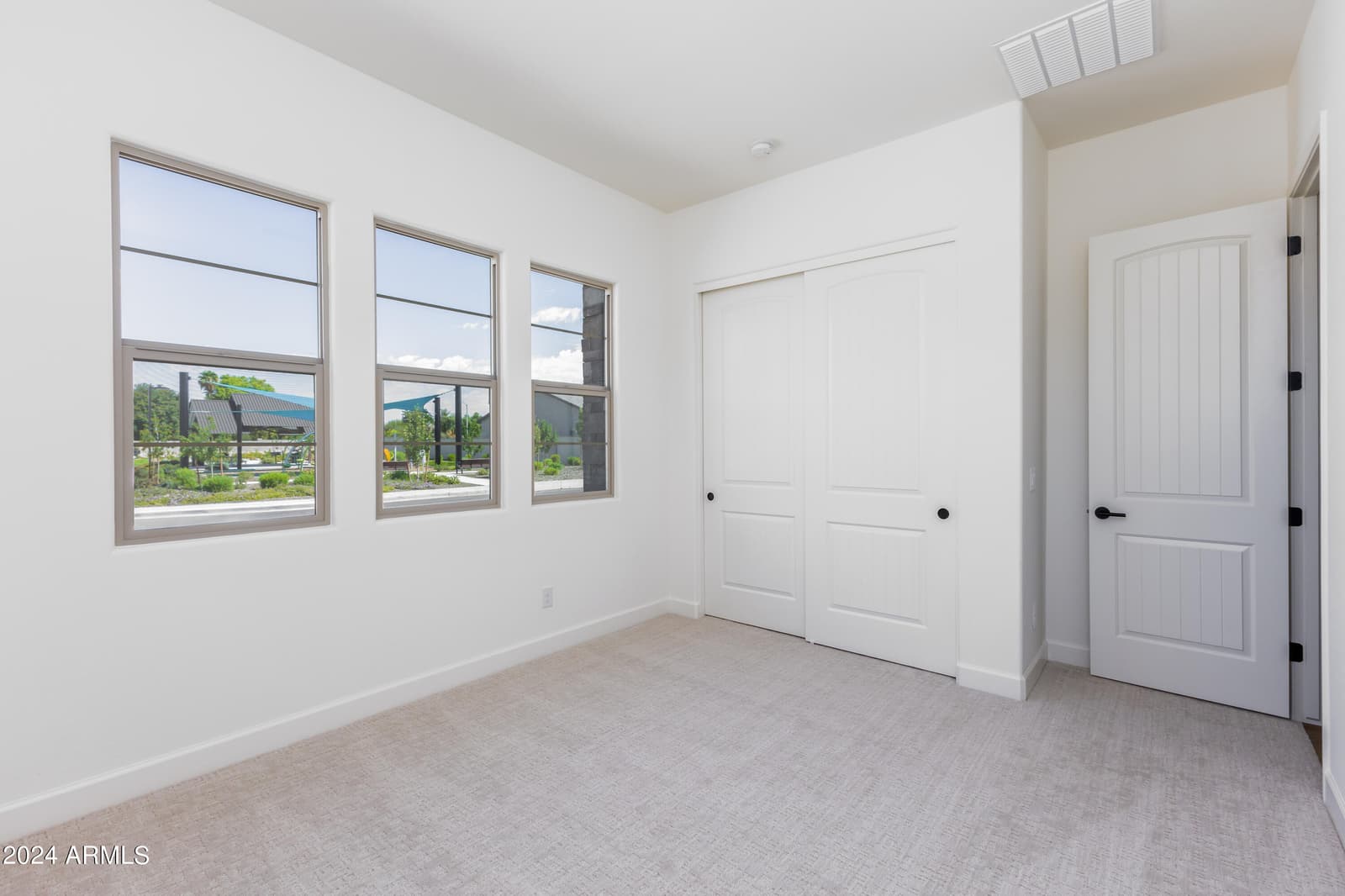 7583 W GELDING Drive, Peoria, AZ 85381 — photo 29 of 44