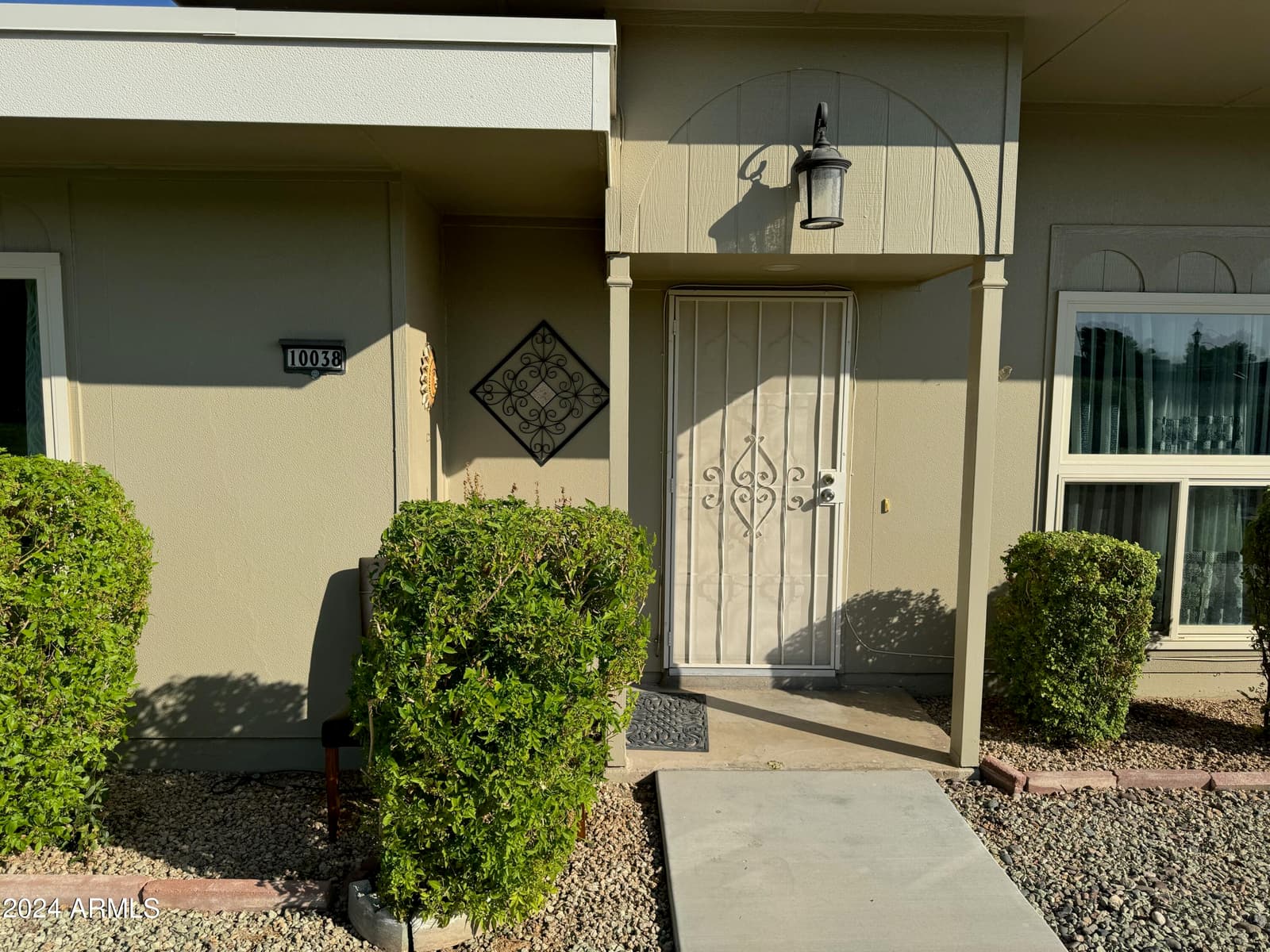 10038 W LANCASTER Drive, Sun City, AZ 85351 — photo 6 of 34