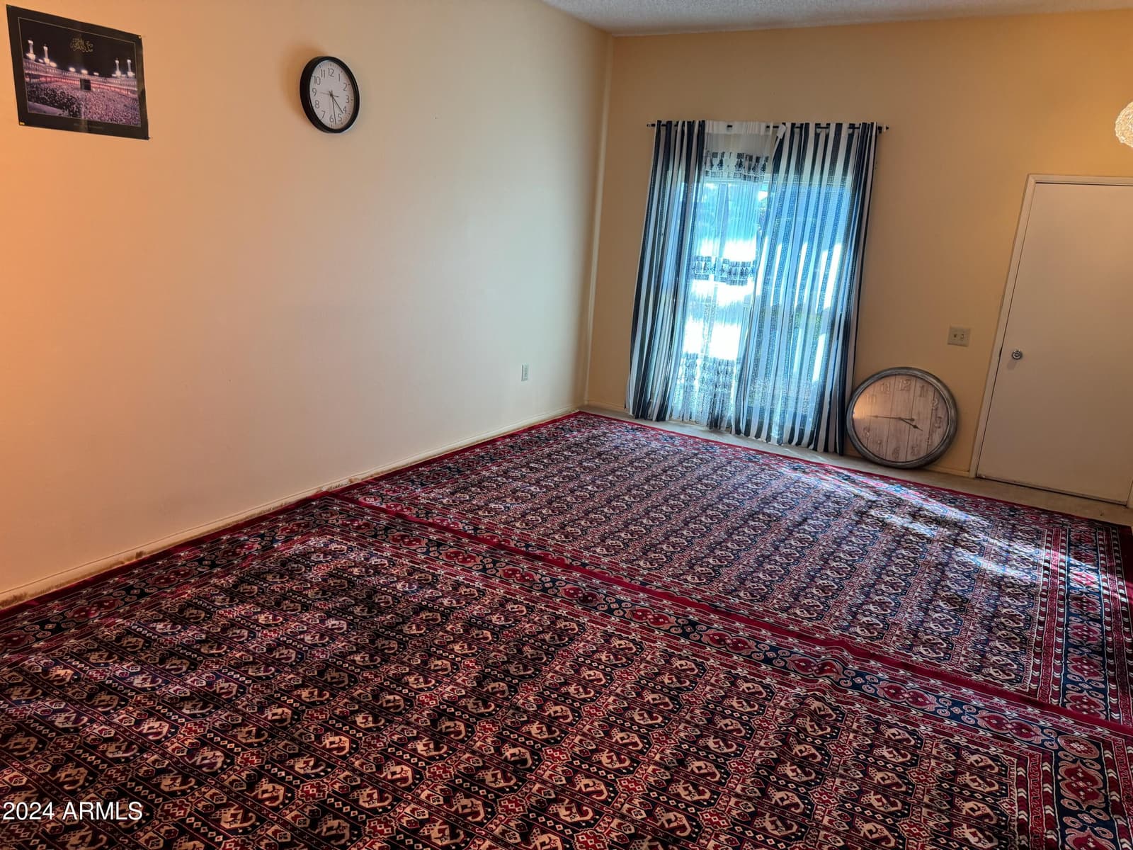10038 W LANCASTER Drive, Sun City, AZ 85351 — photo 11 of 34