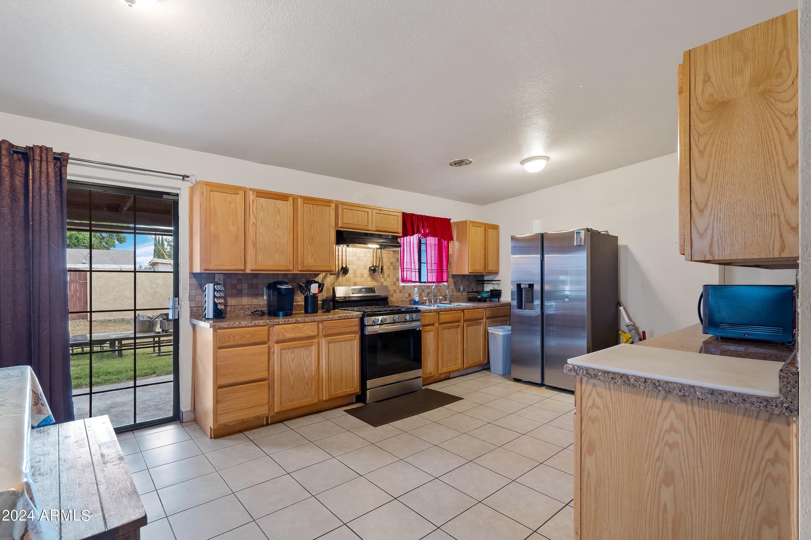 91 E CARGIL Drive, Sierra Vista, AZ 85635 — photo 6 of 21
