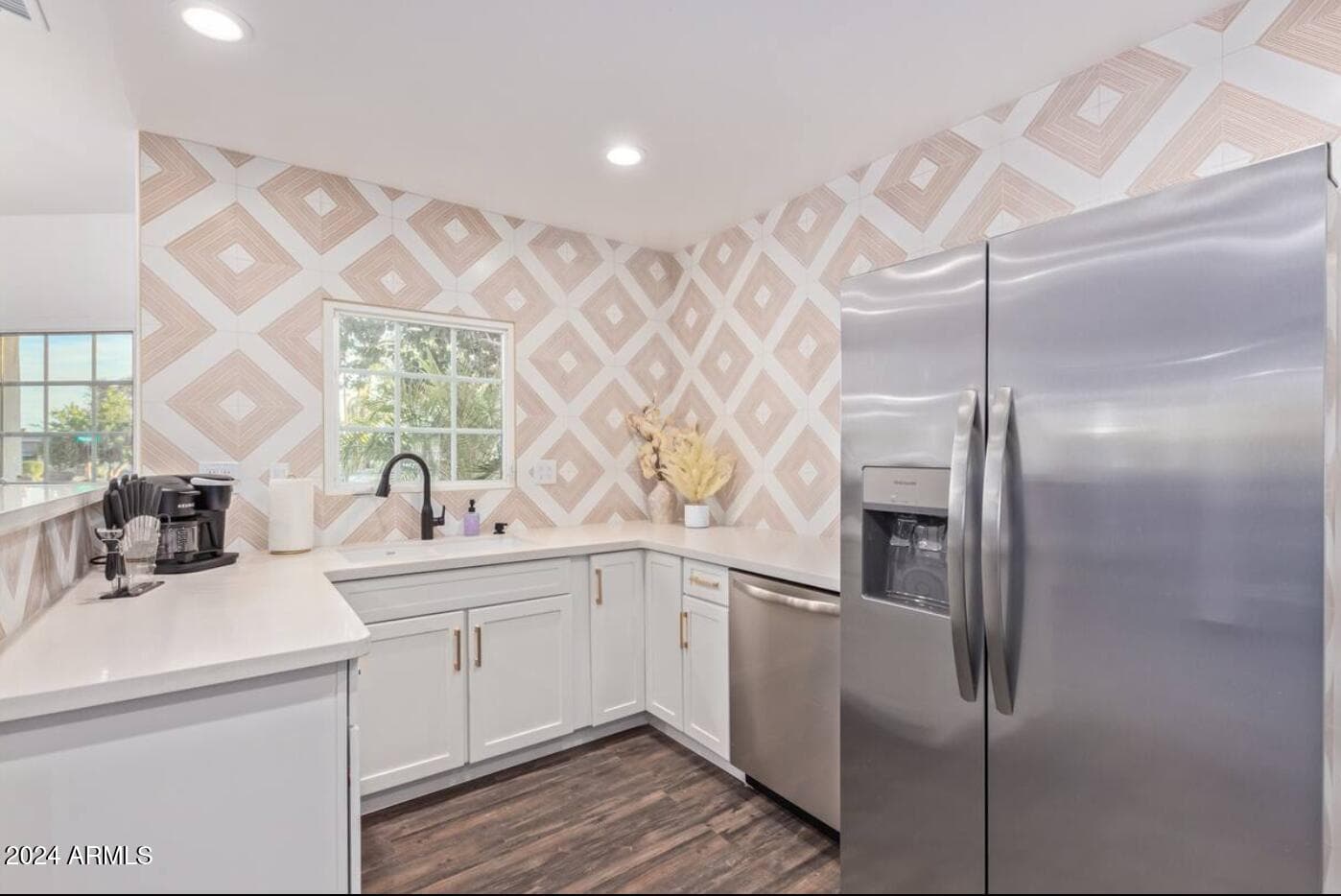 6908 E MARIPOSA Drive, Scottsdale, AZ 85251 — photo 12 of 46