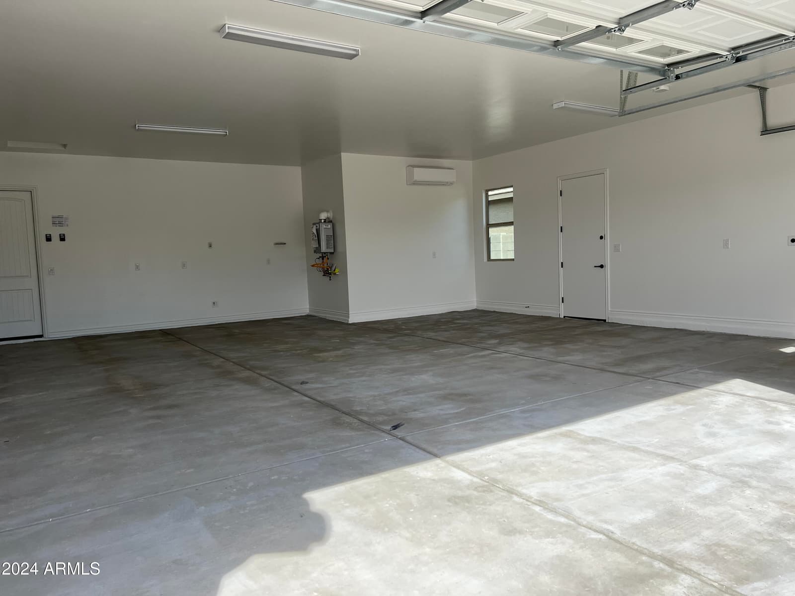 16092 W Questa Drive, Surprise, AZ 85387 — photo 37 of 64