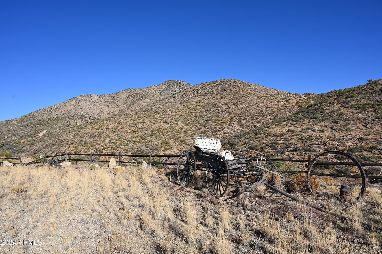 7075 S MISERY WELL Road, Kingman, AZ 86401 — photo 26 of 63