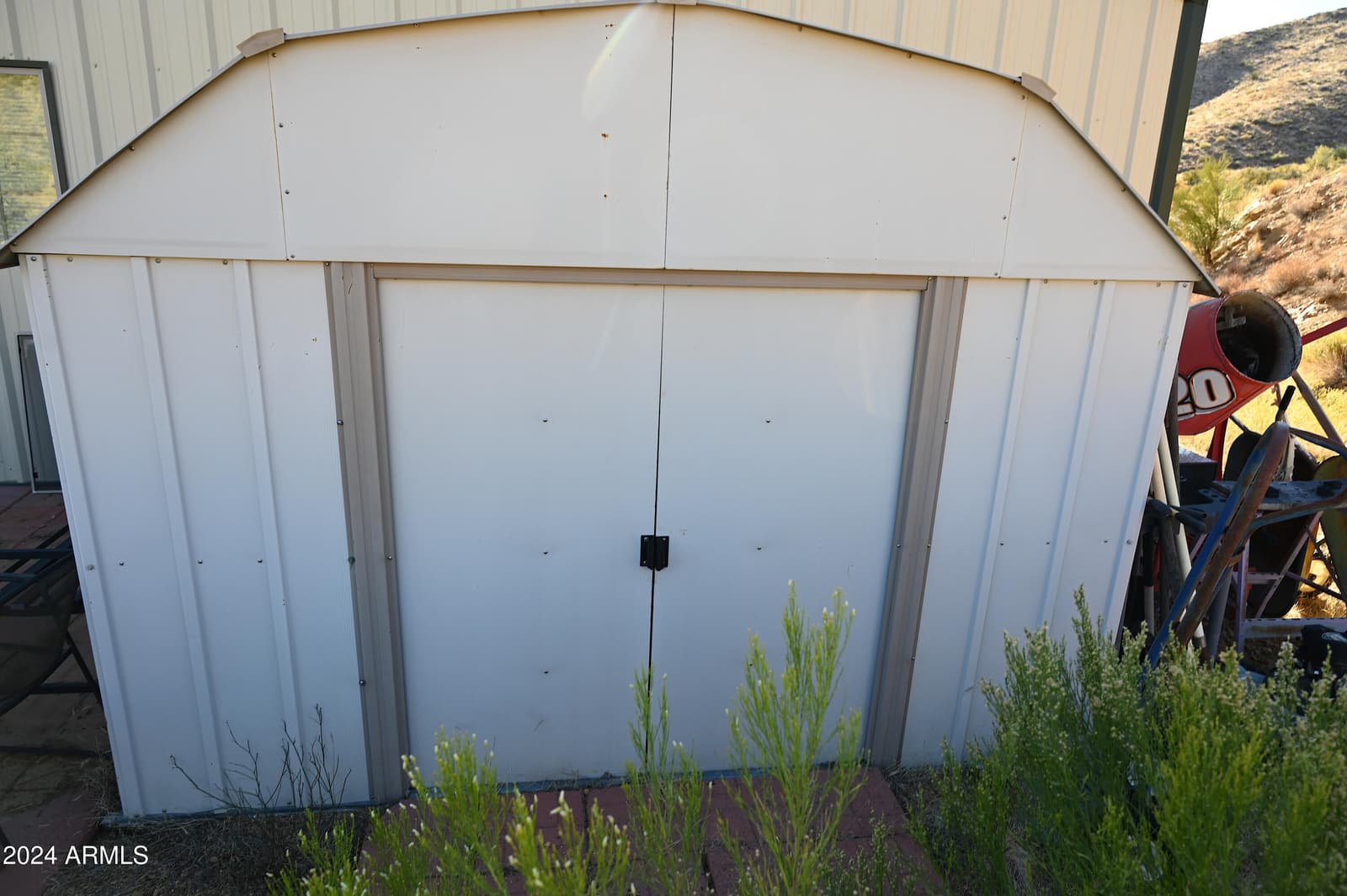 7075 S MISERY WELL Road, Kingman, AZ 86401 — photo 31 of 63