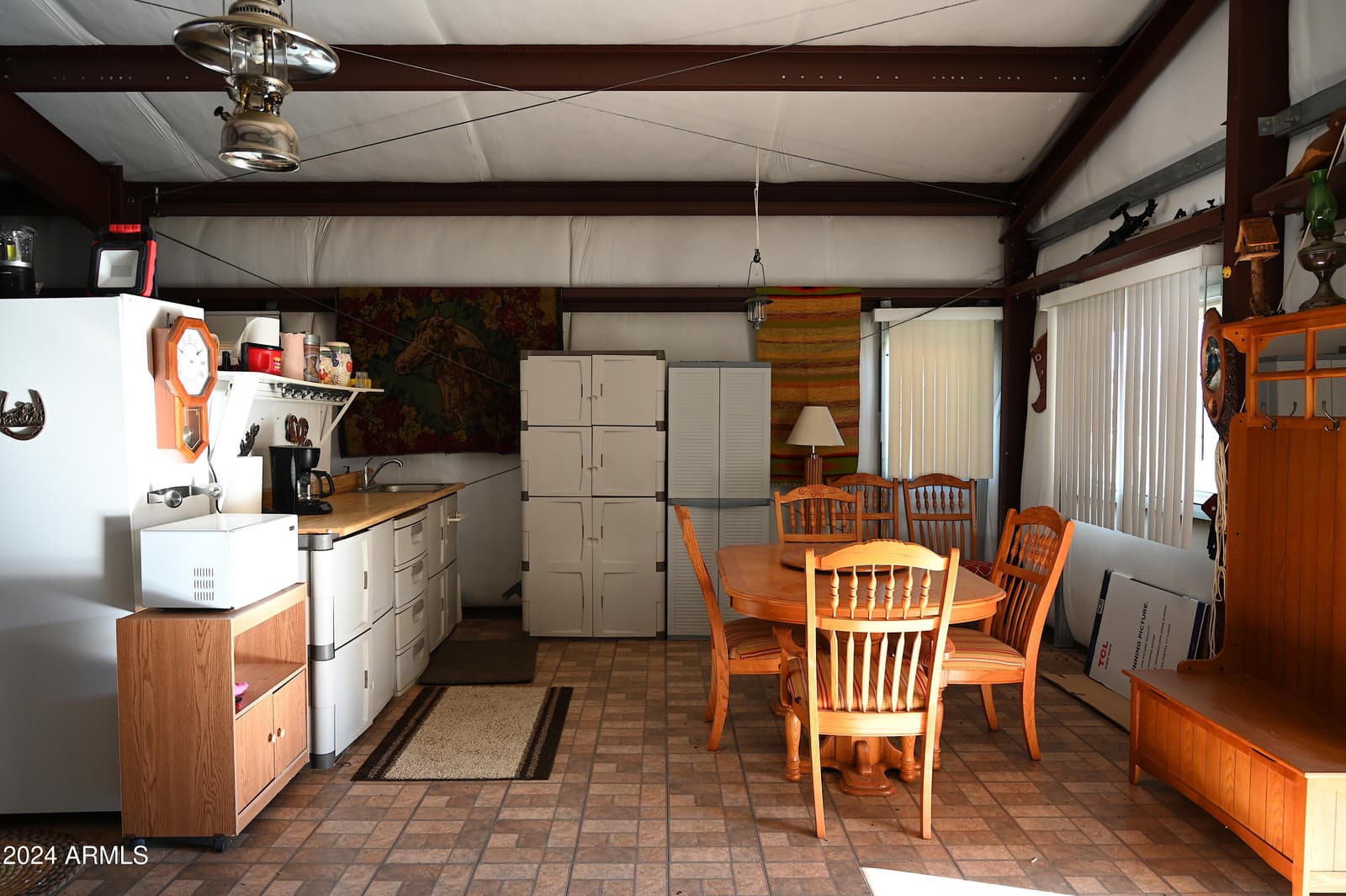 7075 S MISERY WELL Road, Kingman, AZ 86401 — photo 4 of 63
