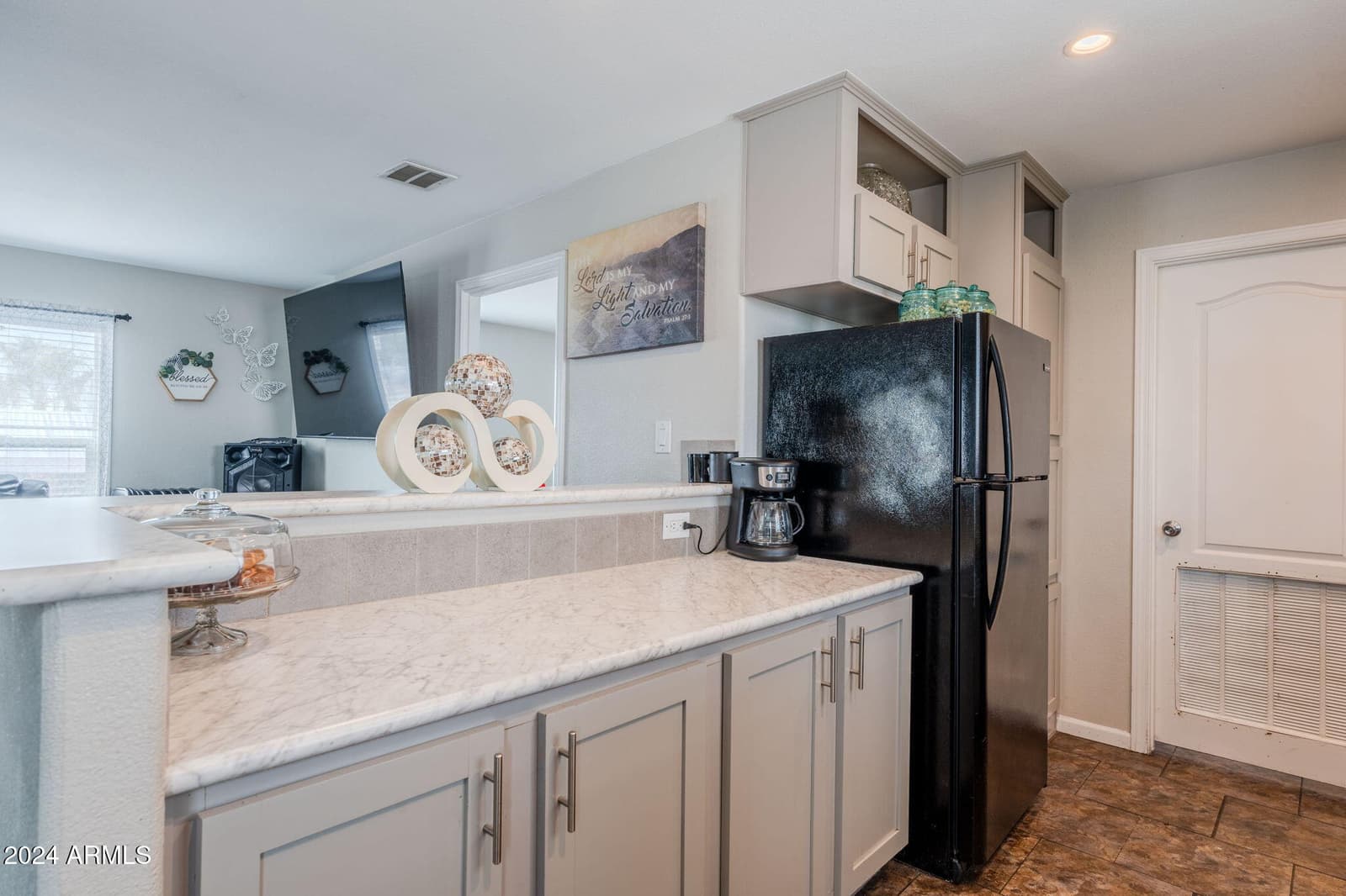 625 W MCKELLIPS Road 213, Mesa, AZ 85201 — photo 18 of 45