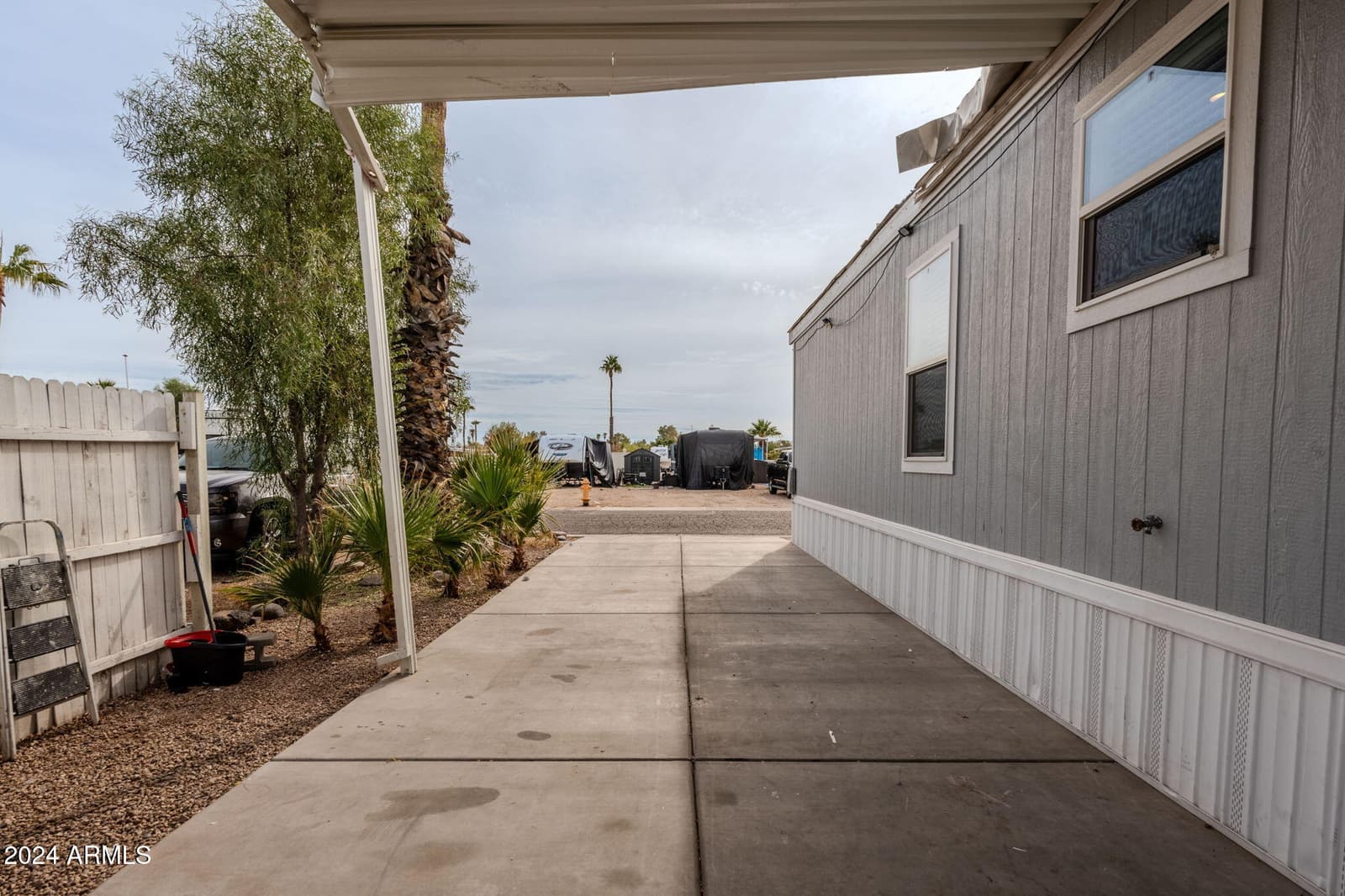 625 W MCKELLIPS Road 213, Mesa, AZ 85201 — photo 35 of 45