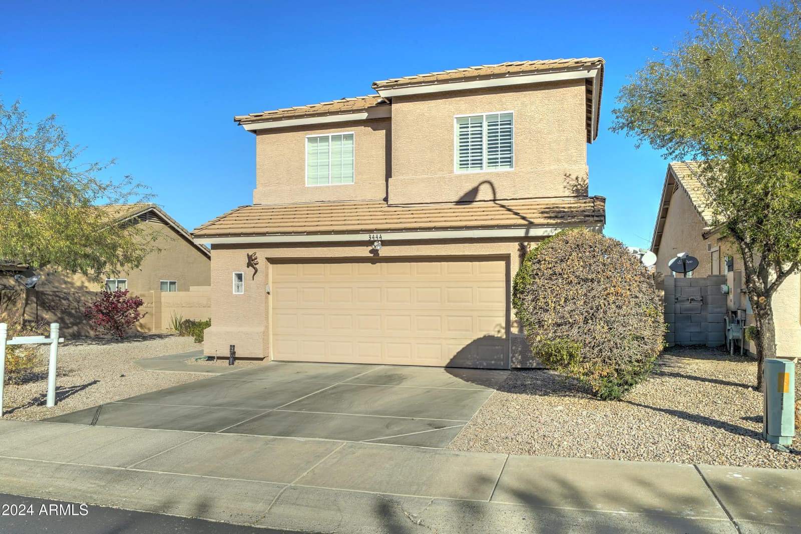 3444 E Melody Drive, Phoenix, AZ 85042 — photo 2 of 34