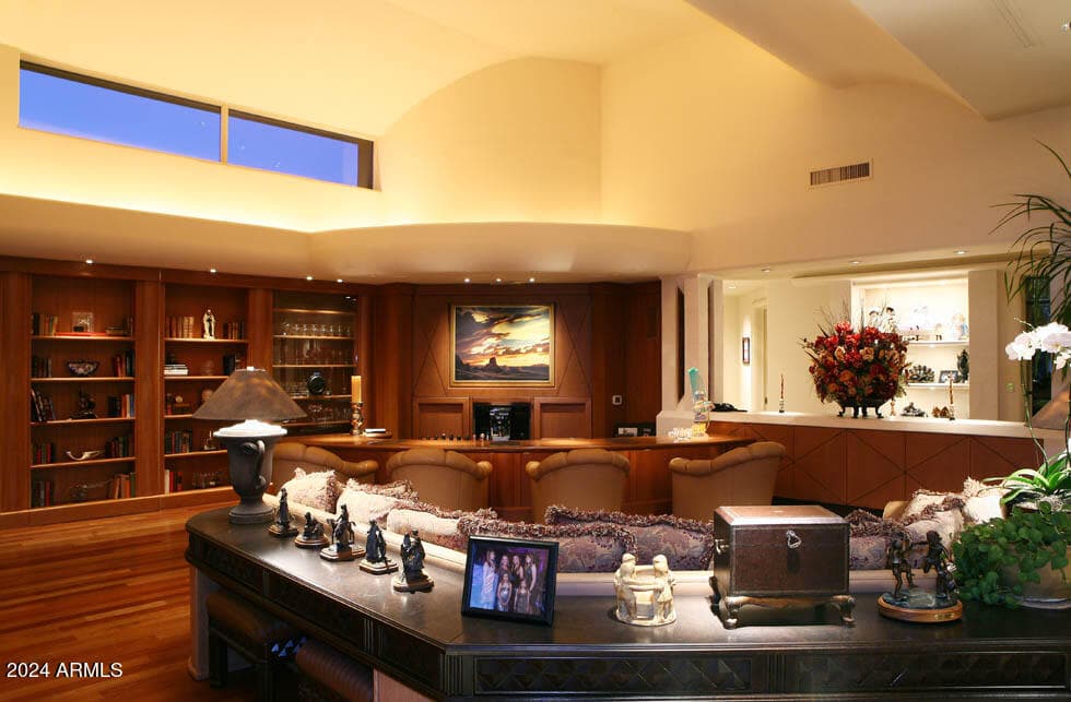 15 Biltmore Estates Drive, Phoenix, AZ 85016 — photo 11 of 40