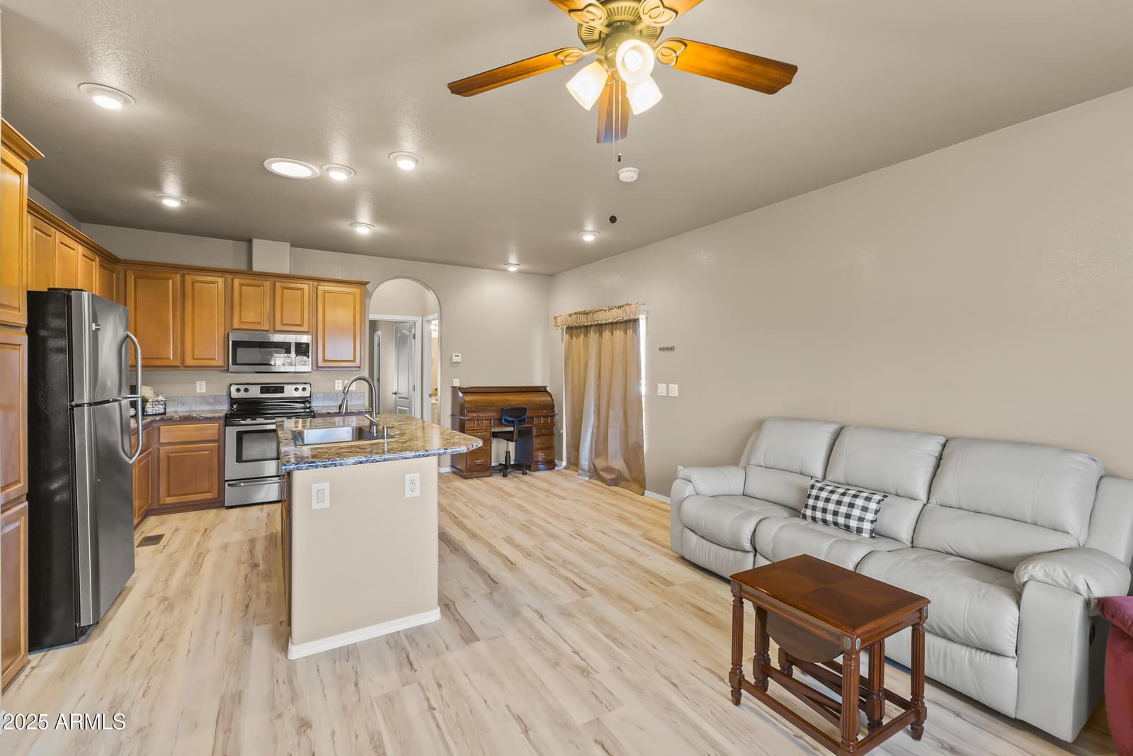 11201 N EL MIRAGE Road 360, El Mirage, AZ 85335 — photo 6 of 19