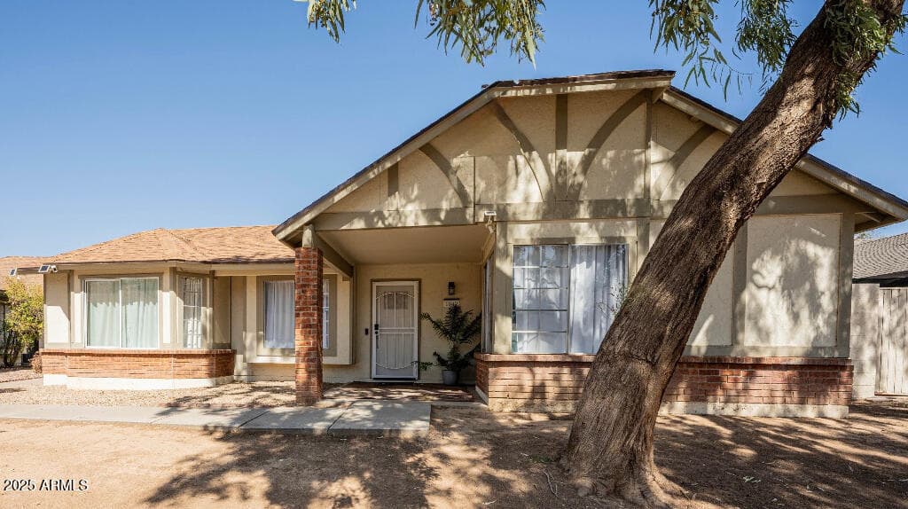 8520 W PALM Lane 1049, Phoenix, AZ 85037