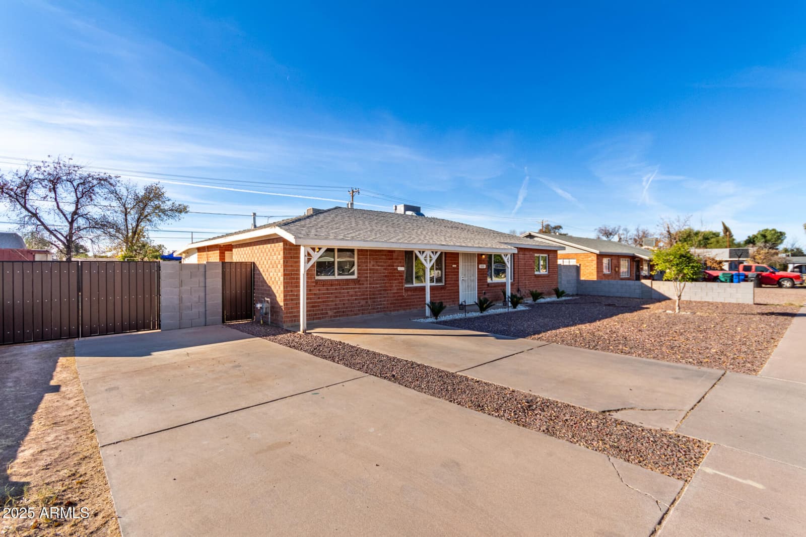 1061 W 5TH Street, Mesa, AZ 85201 — photo 2 of 29