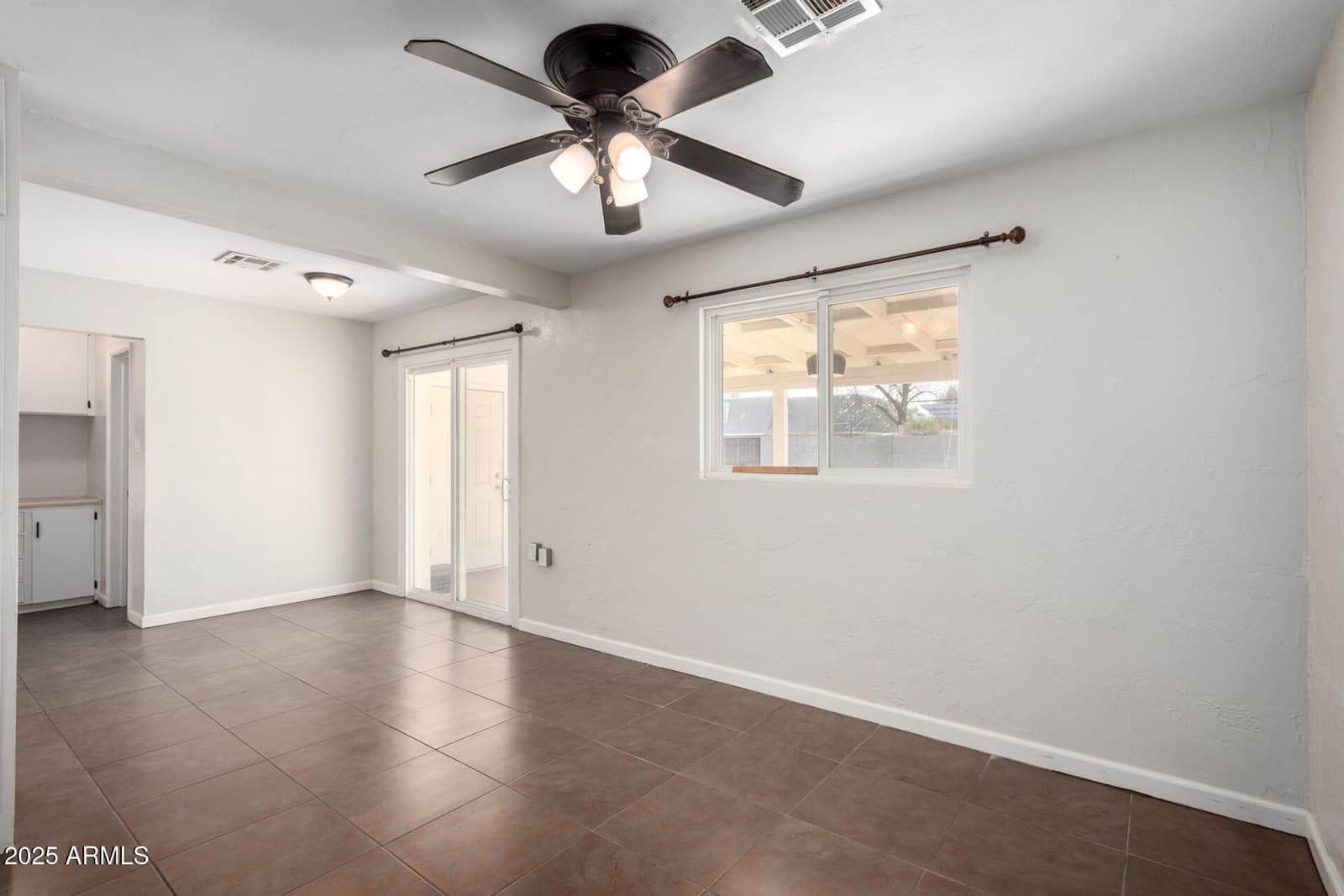 1061 W 5TH Street, Mesa, AZ 85201 — photo 11 of 29