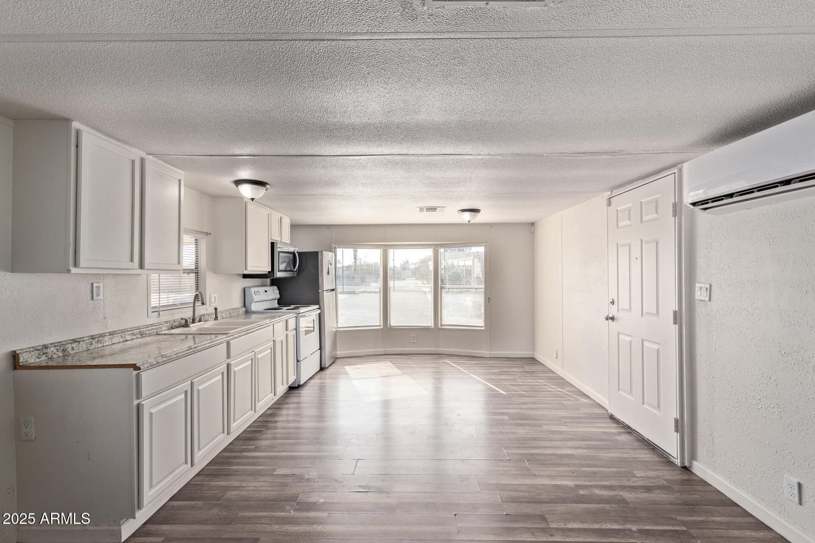 1221 N DYSART Road 35, Avondale, AZ 85323 — photo 9 of 22