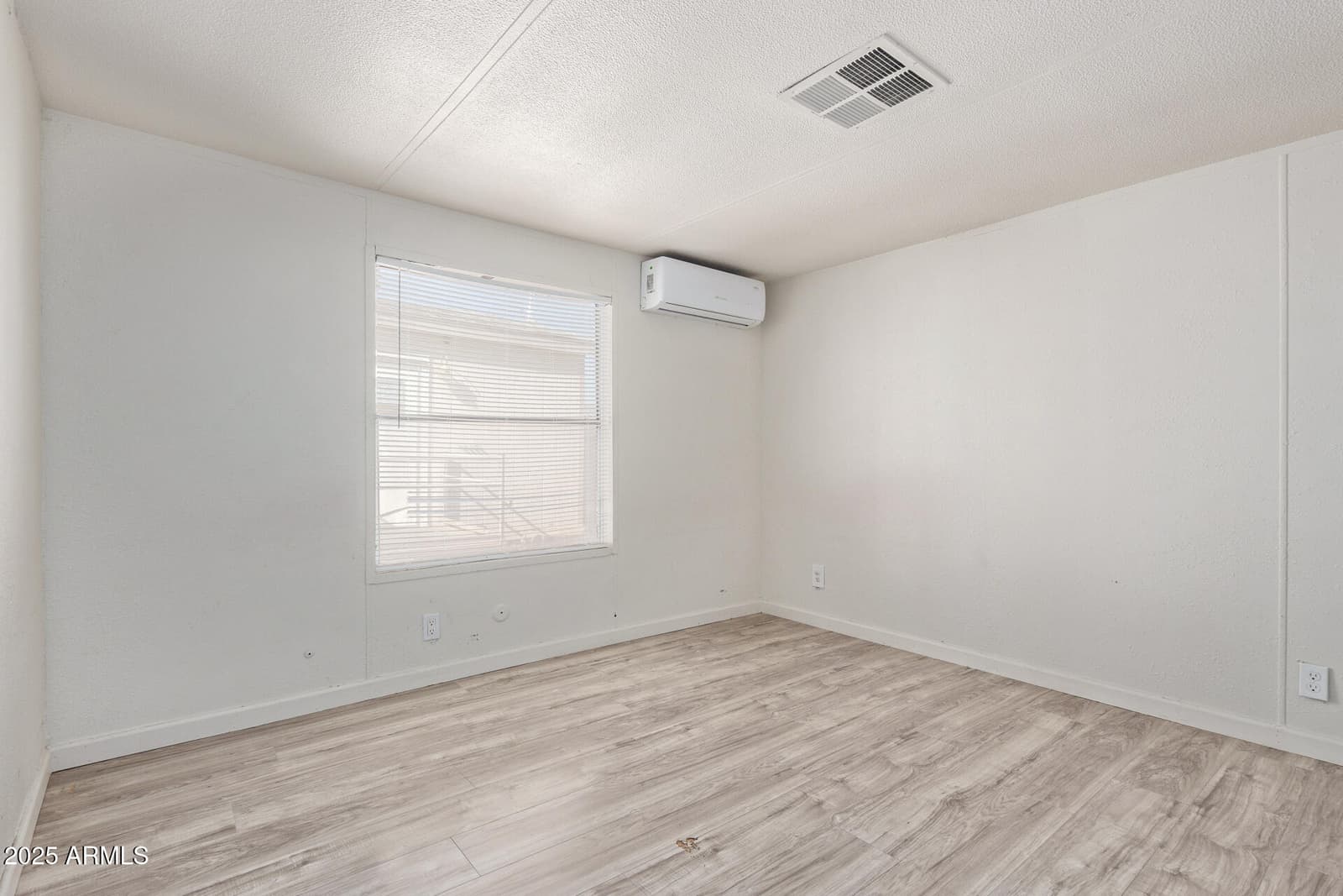 1221 N DYSART Road 35, Avondale, AZ 85323 — photo 14 of 22