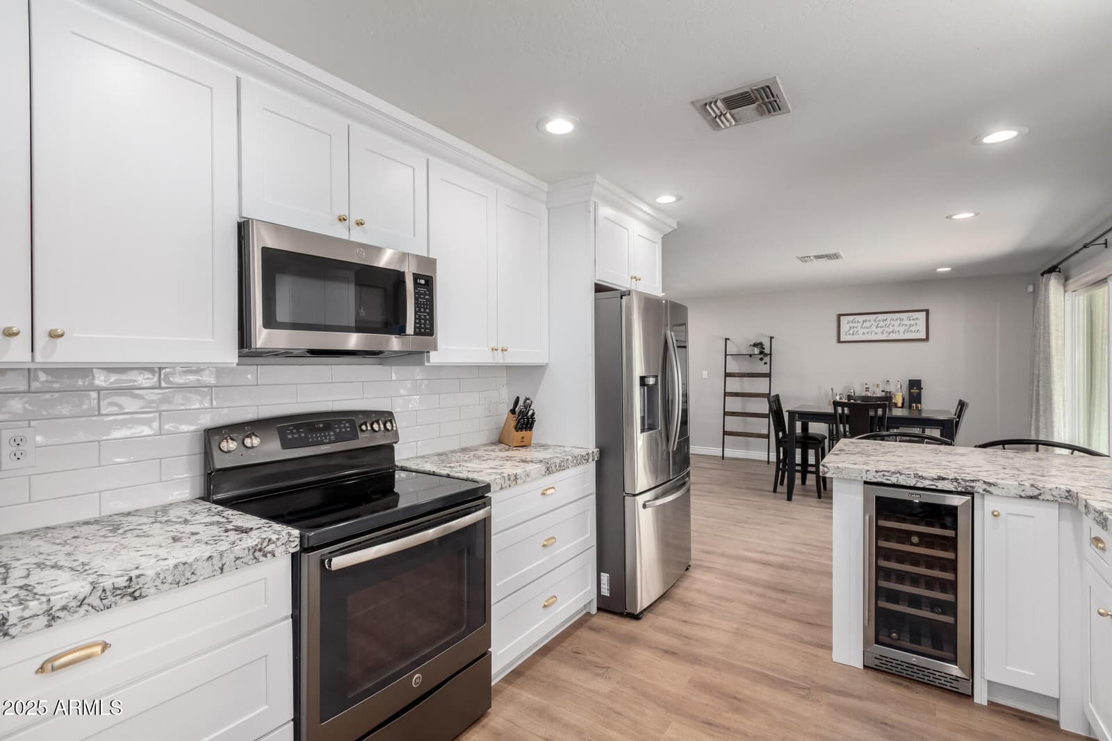 3503 E CAMPO BELLO Drive, Phoenix, AZ 85032 — photo 11 of 23