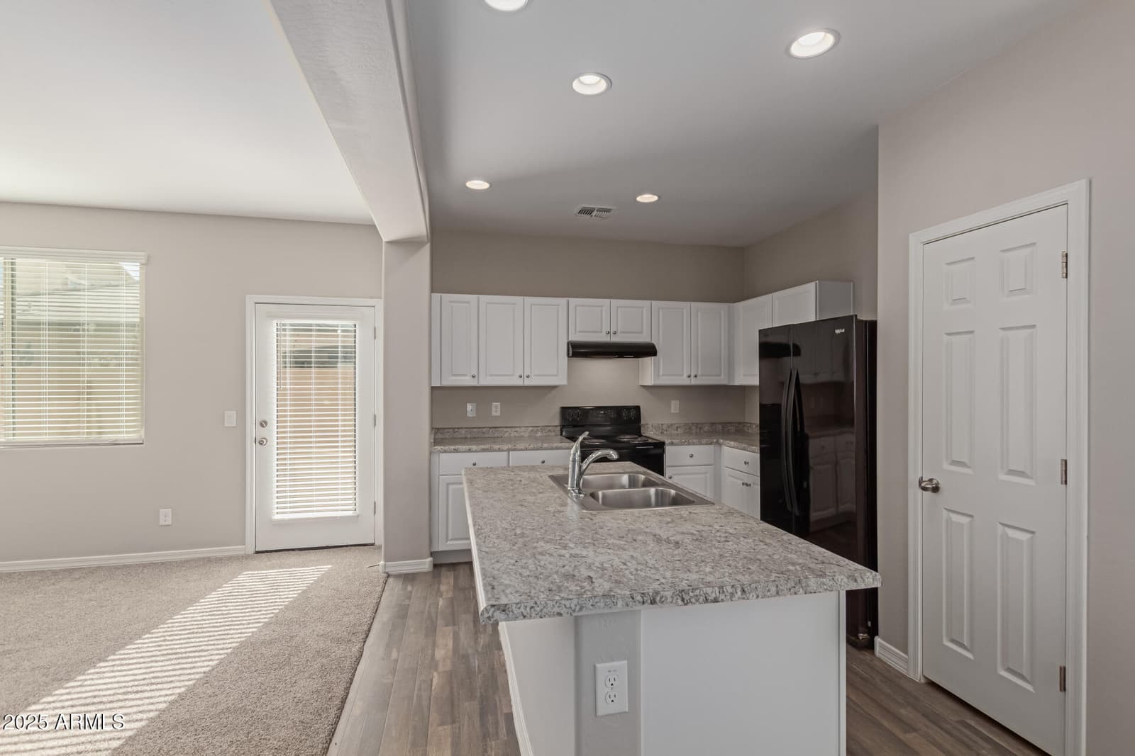 911 E AGUA FRIA Lane, Avondale, AZ 85323 — photo 13 of 36