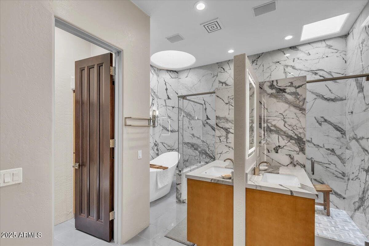 10040 E HAPPY VALLEY Road 300, Scottsdale, AZ 85255 — photo 27 of 91