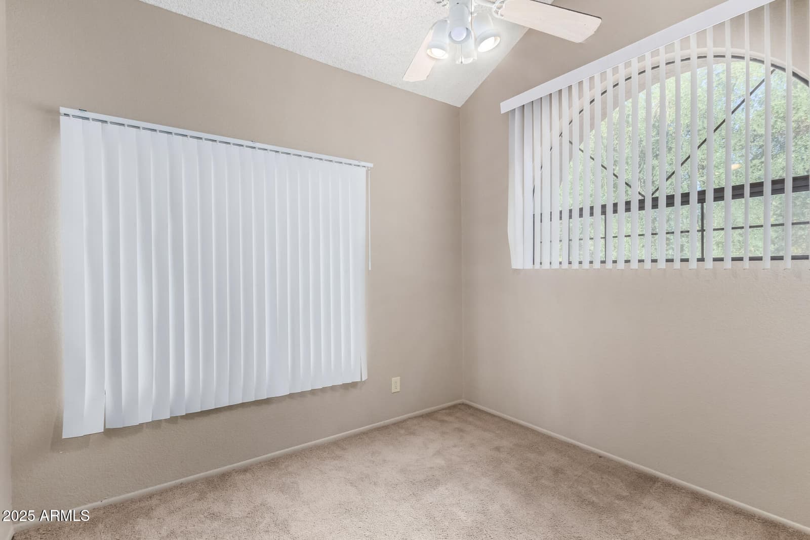 609 E MESQUITE Circle D131, Tempe, AZ 85288 — photo 19 of 36