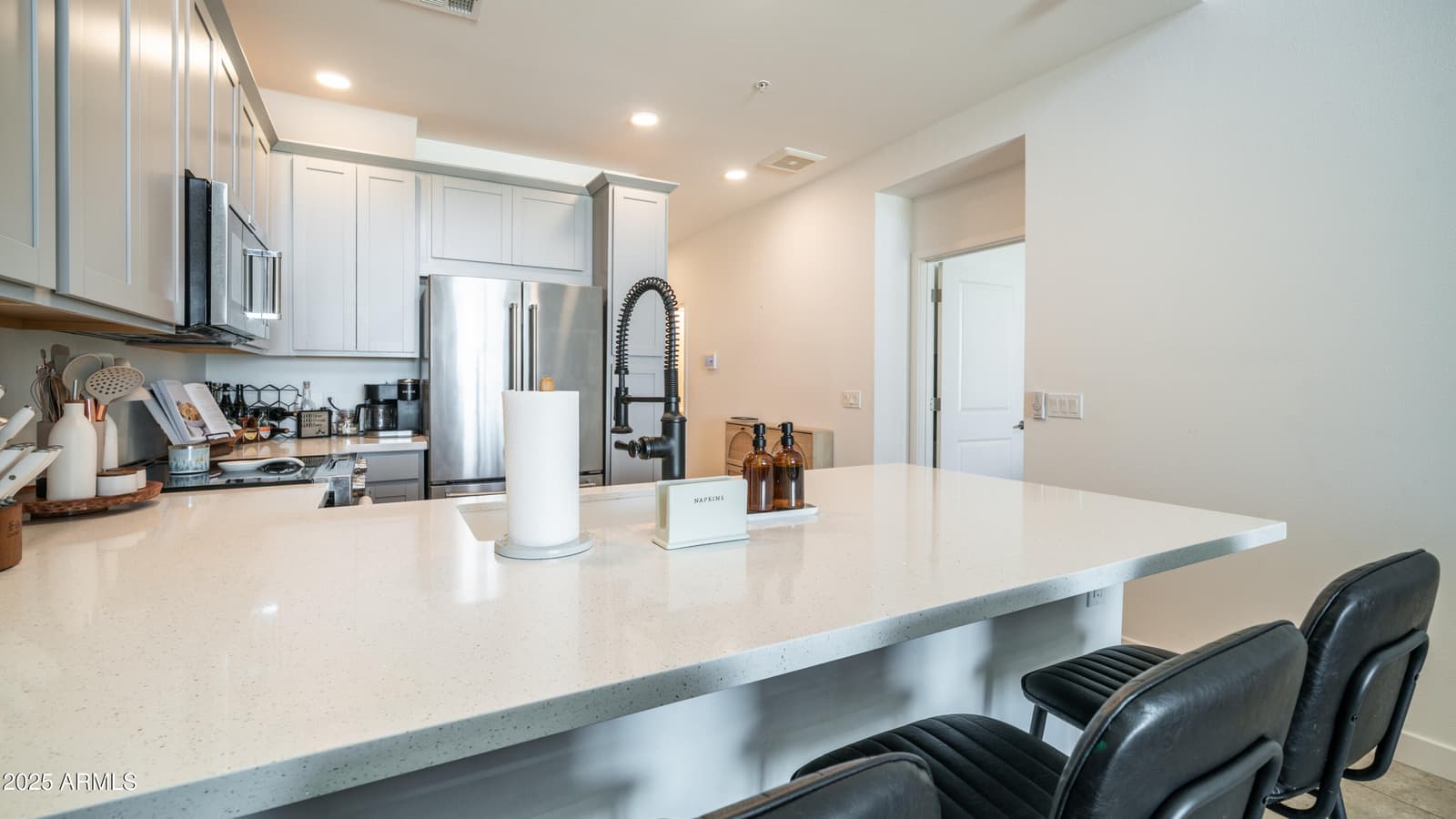 2511 W QUEEN CREEK Road 479, Chandler, AZ 85248 — photo 5 of 67