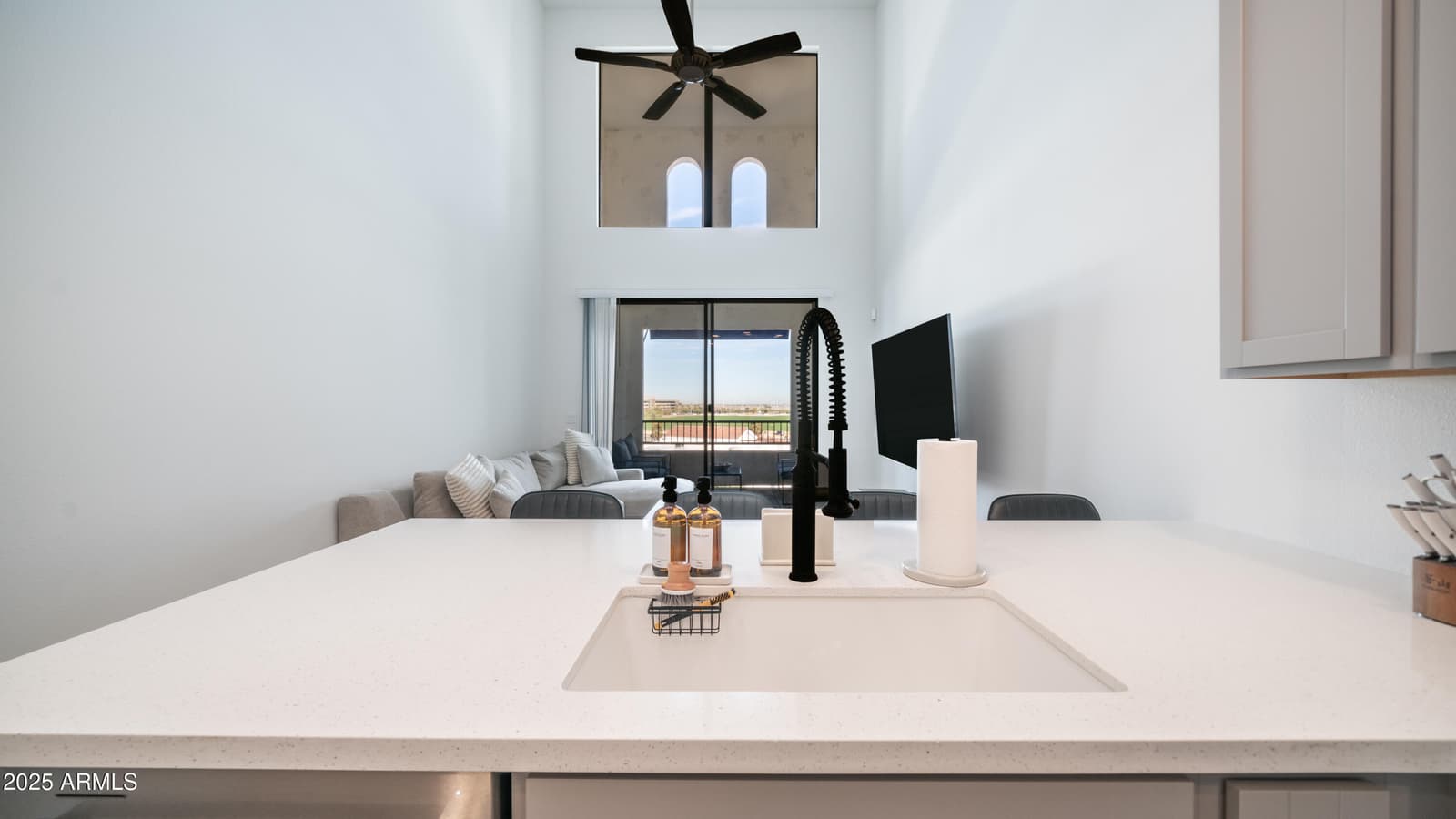 2511 W QUEEN CREEK Road 479, Chandler, AZ 85248 — photo 4 of 67
