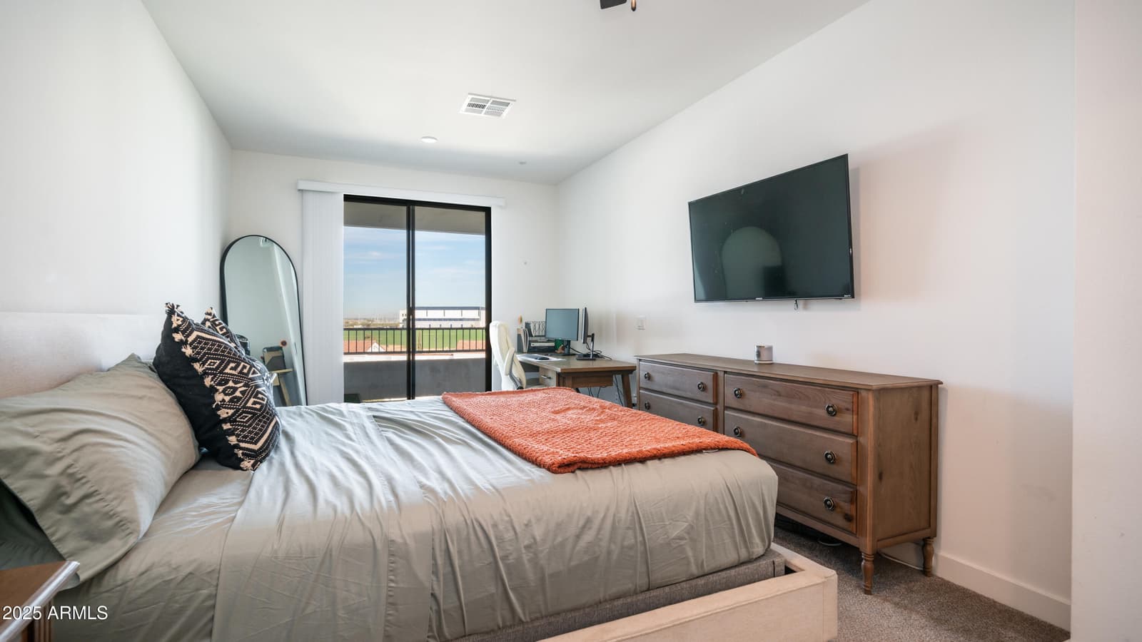 2511 W QUEEN CREEK Road 479, Chandler, AZ 85248 — photo 16 of 67