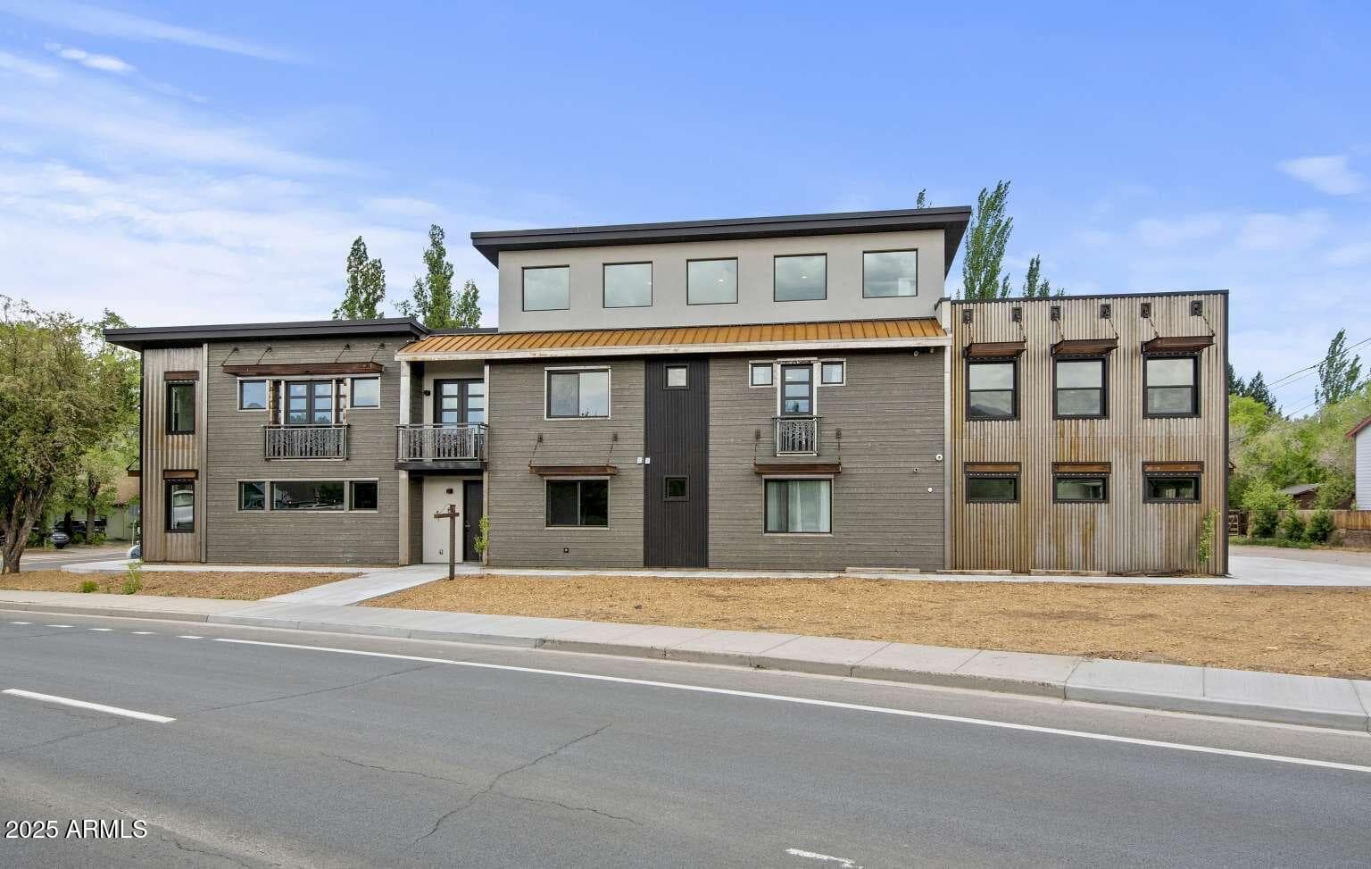 301 S O LEARY Street, Flagstaff, AZ 86001 — photo 1 of 49