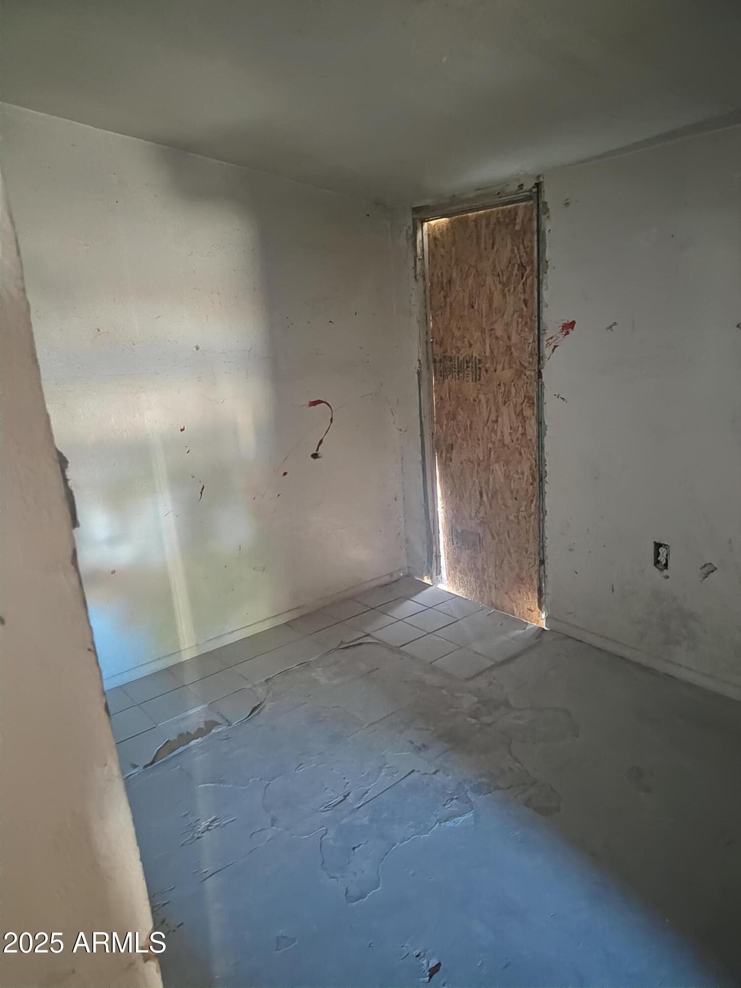 3915 E GREER Street, Miami, AZ 85539 — photo 15 of 16
