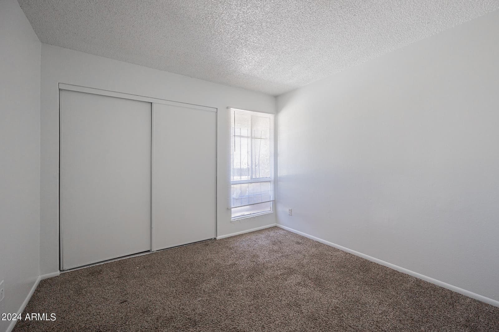 2646 N 43RD Avenue B, Phoenix, AZ 85009 — photo 9 of 17