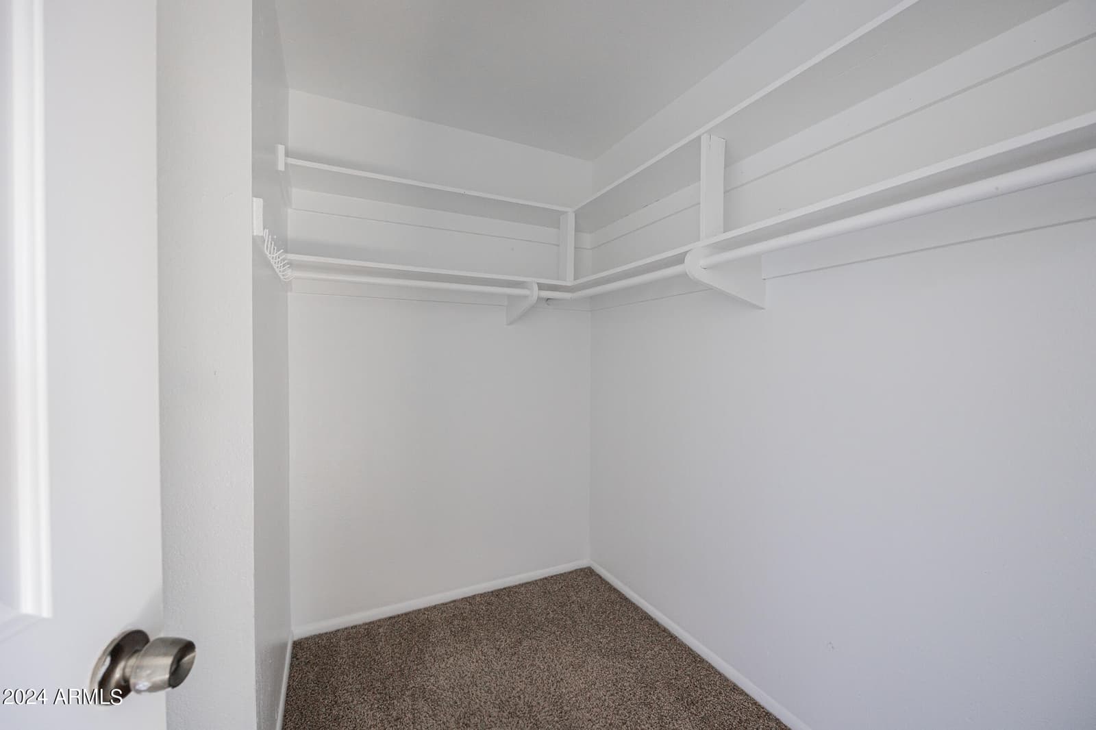 2646 N 43RD Avenue B, Phoenix, AZ 85009 — photo 13 of 17