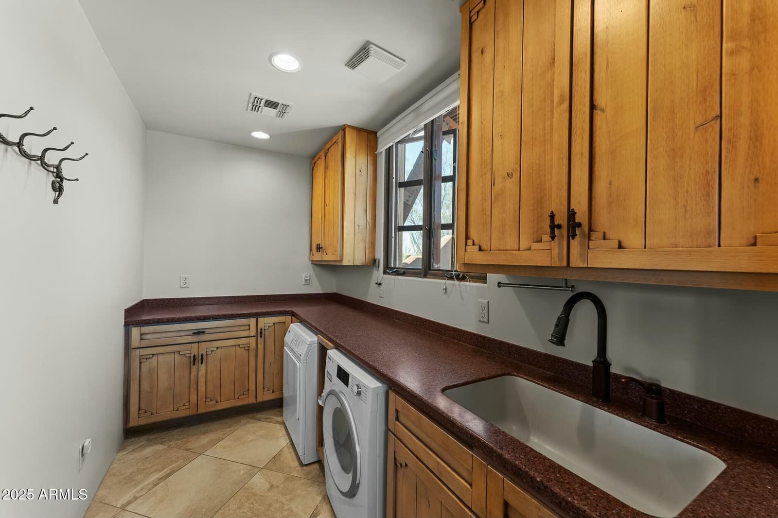 850 W TELLIER Trail W, Wickenburg, AZ 85390 — photo 34 of 115