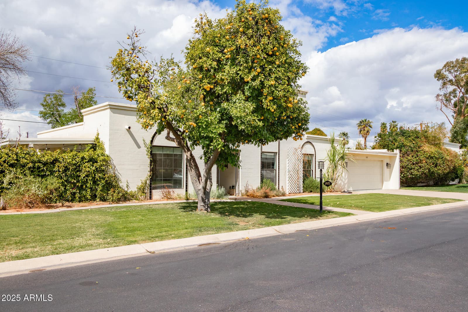 1327 W GLENDALE Avenue, Phoenix, AZ 85021 — photo 38 of 39