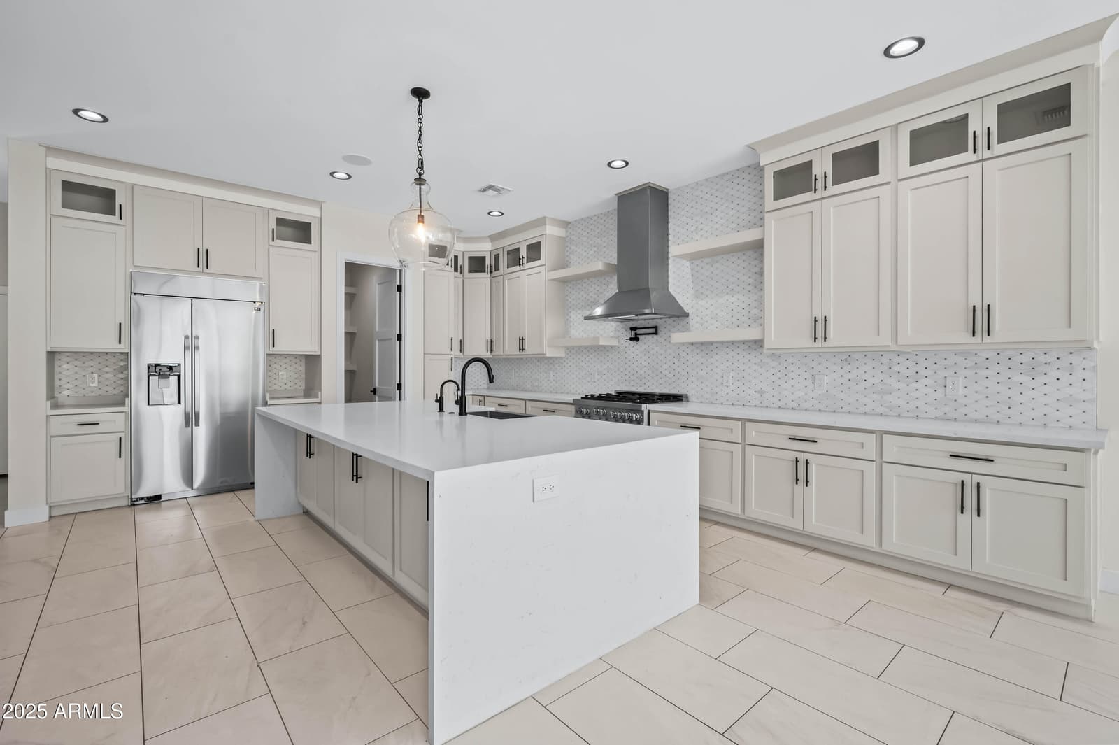 4409 N 32ND Street, Phoenix, AZ 85018 — photo 4 of 76