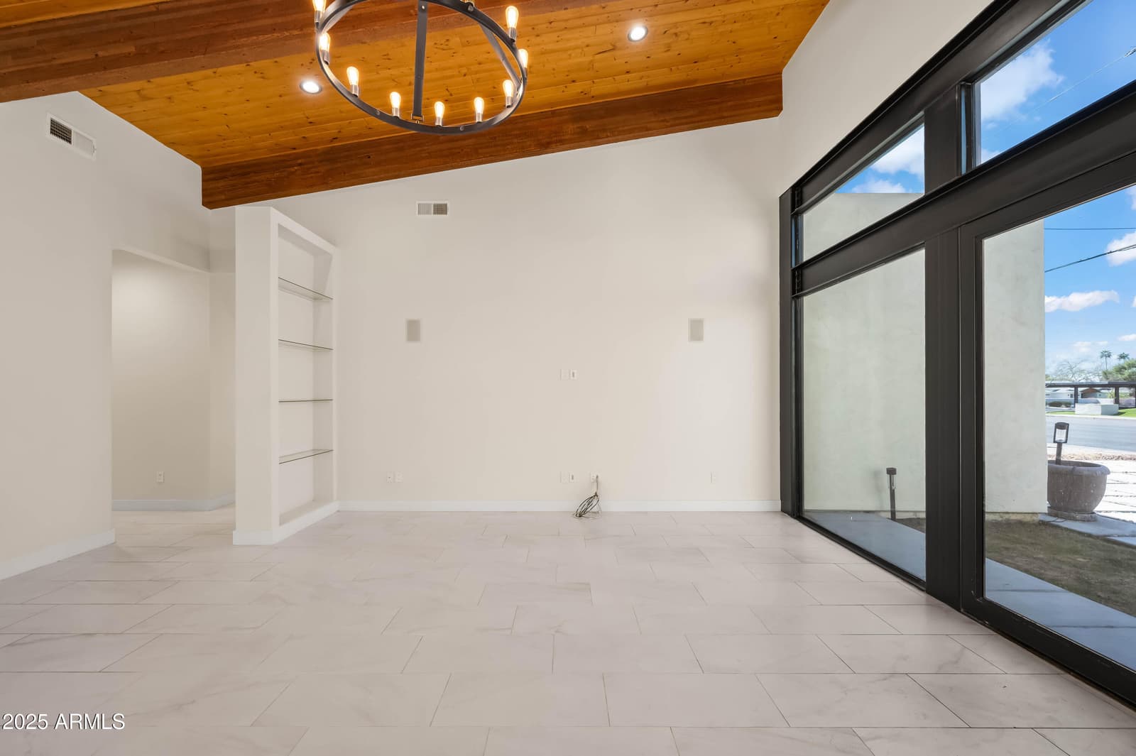4409 N 32ND Street, Phoenix, AZ 85018 — photo 16 of 76