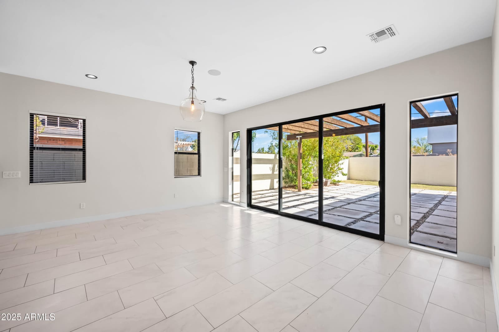 4409 N 32ND Street, Phoenix, AZ 85018 — photo 20 of 76