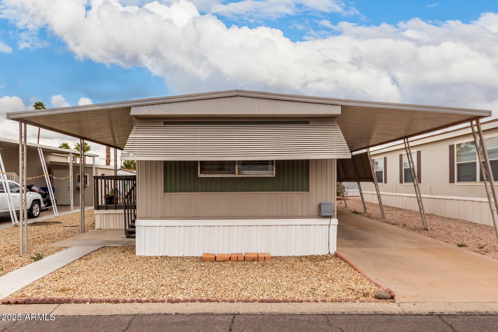 2650 W Union Hills Drive 350, Phoenix, AZ 85027