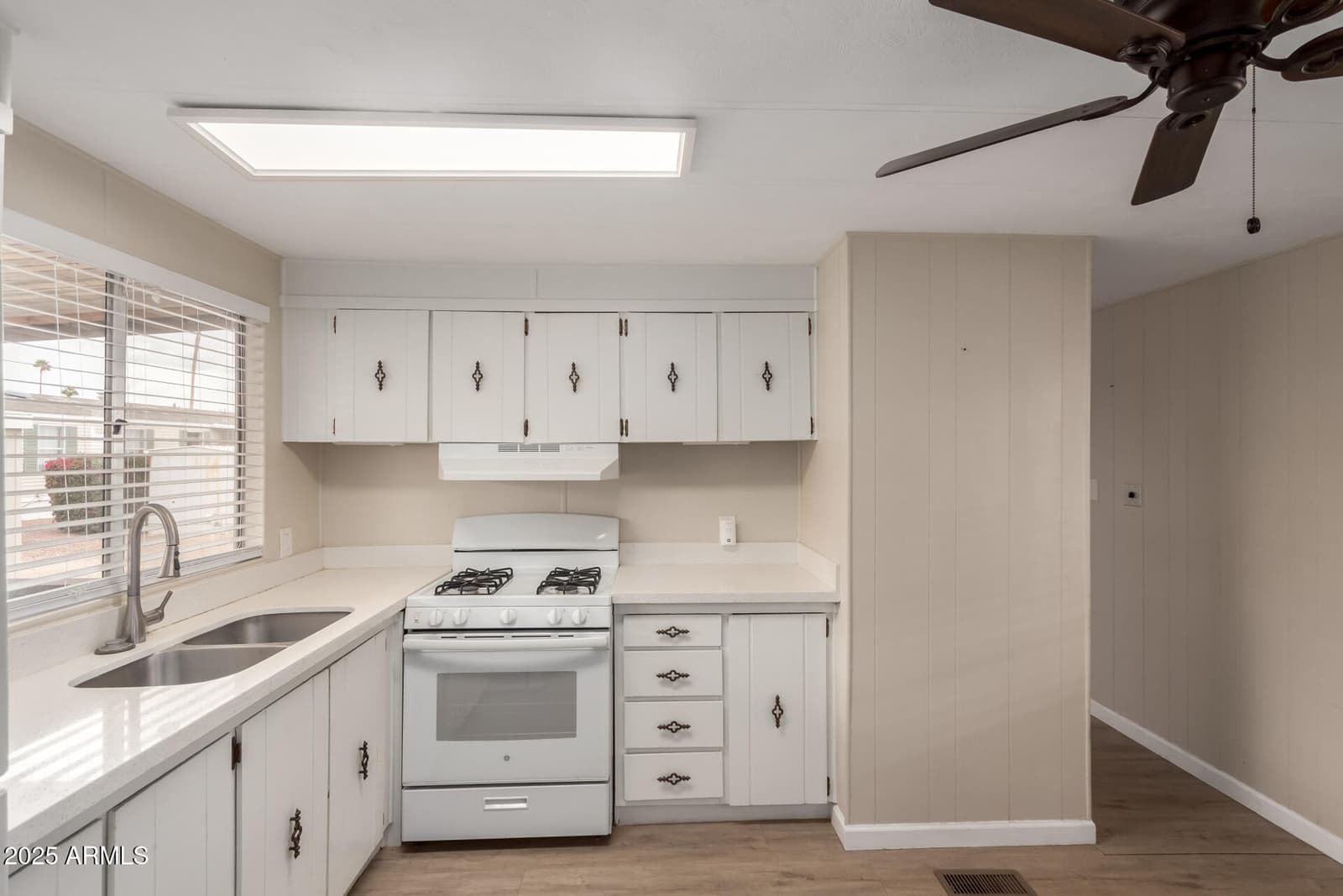 2650 W Union Hills Drive 350, Phoenix, AZ 85027 — photo 10 of 50