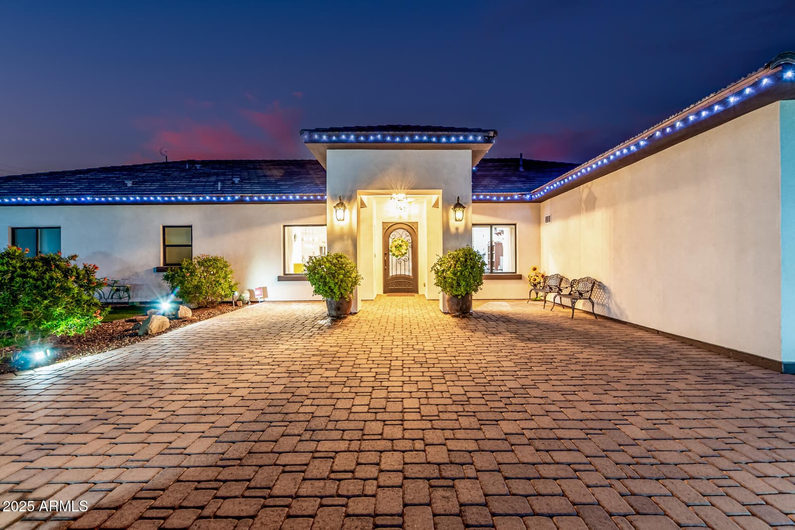 2817 S 195TH Lane, Buckeye, AZ 85326 — photo 5 of 73