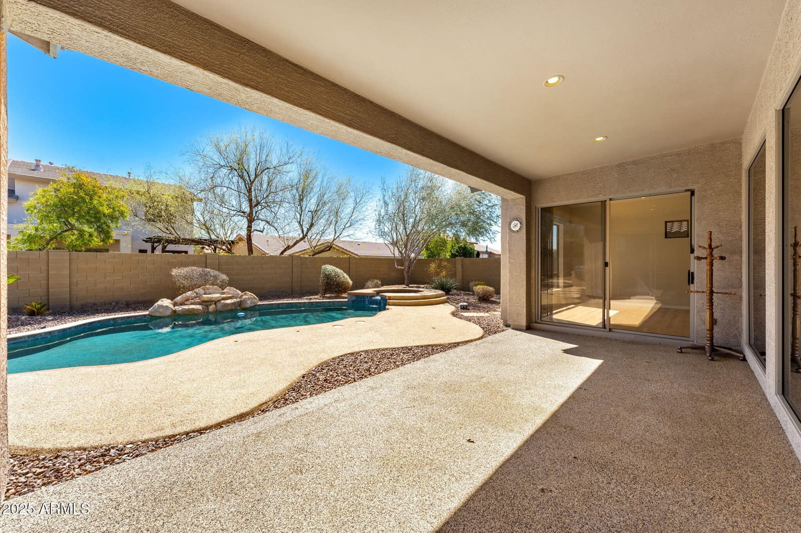 40533 N CROSS TIMBERS Trail, Anthem, AZ 85086 — photo 9 of 57