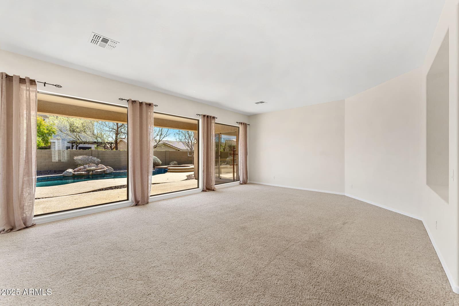 40533 N CROSS TIMBERS Trail, Anthem, AZ 85086 — photo 38 of 57
