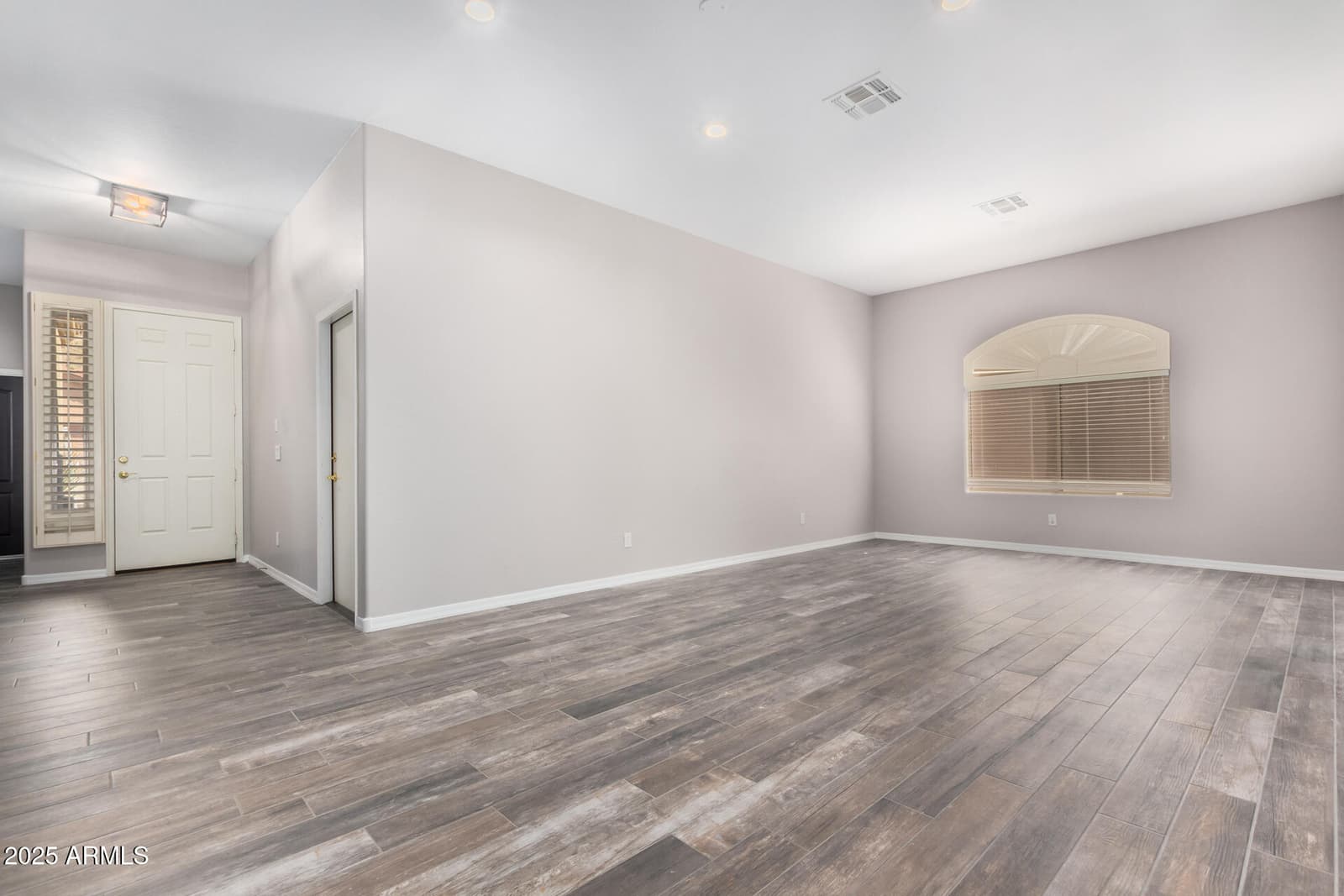 6617 W MOLLY Lane, Phoenix, AZ 85083 — photo 1 of 27