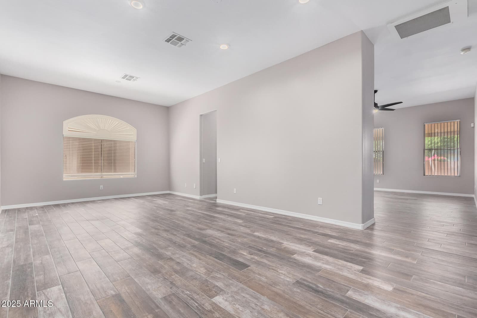 6617 W MOLLY Lane, Phoenix, AZ 85083 — photo 4 of 27