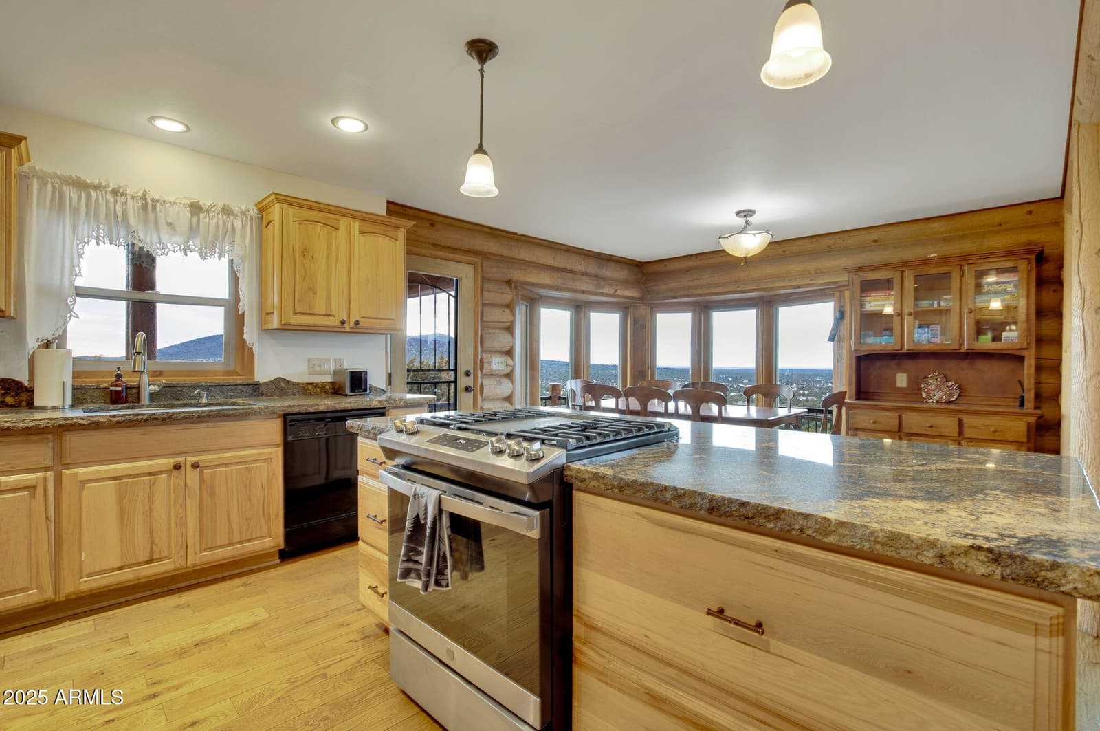 786 E Broncos Trail, Williams, AZ 86046 — photo 20 of 127