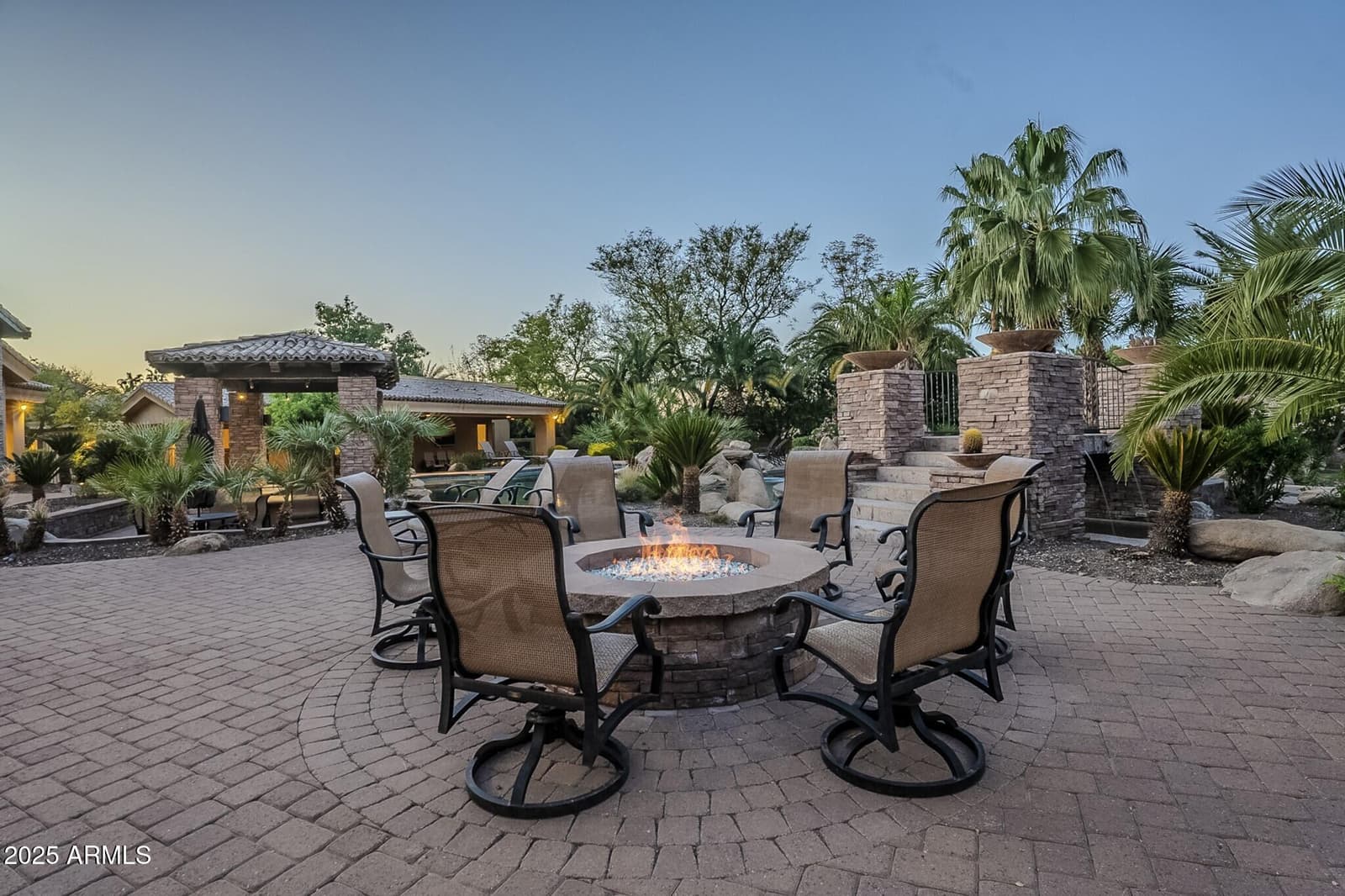5030 E MOCKINGBIRD Lane, Paradise Valley, AZ 85253 — photo 15 of 84