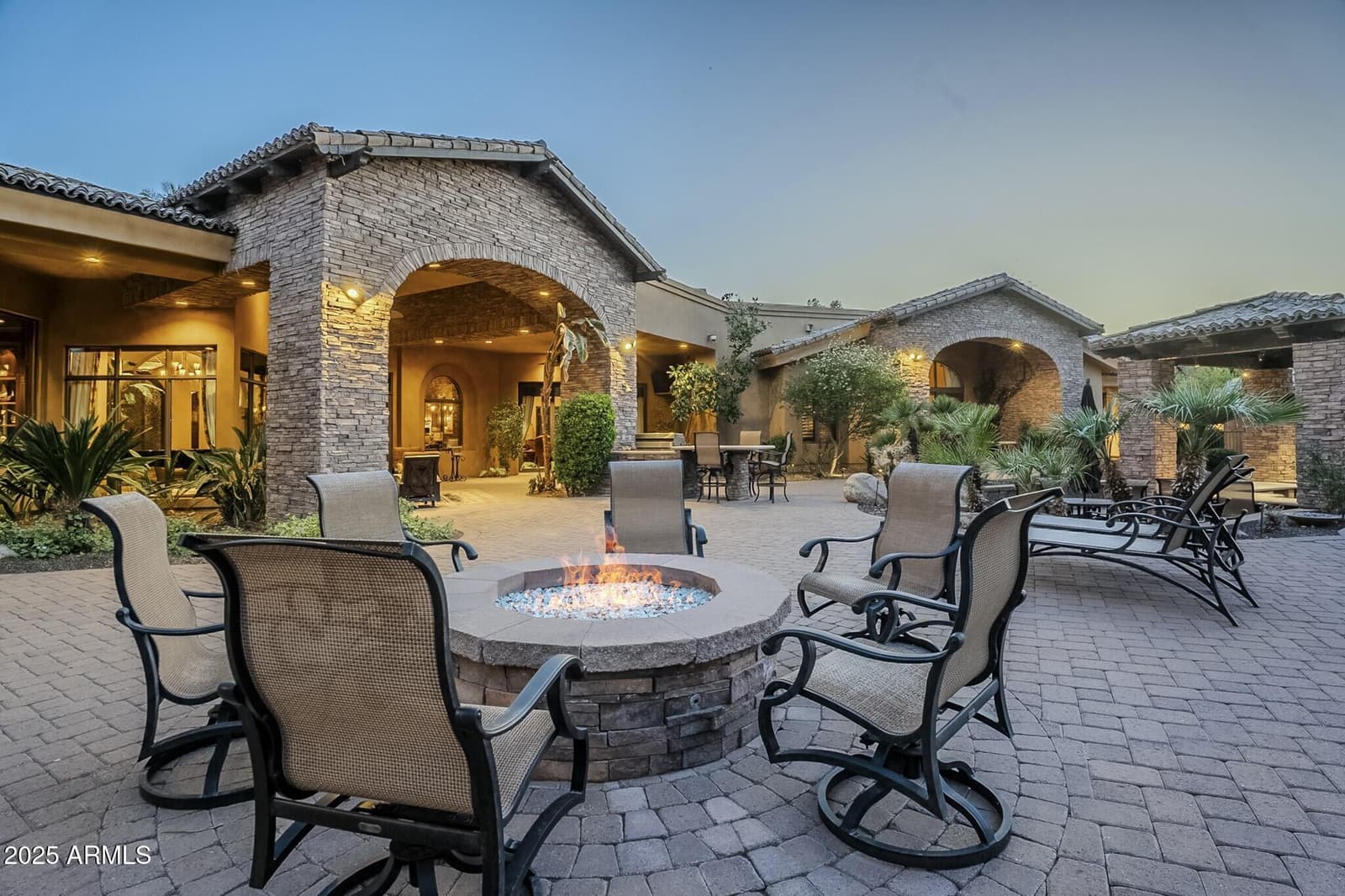 5030 E MOCKINGBIRD Lane, Paradise Valley, AZ 85253 — photo 14 of 84
