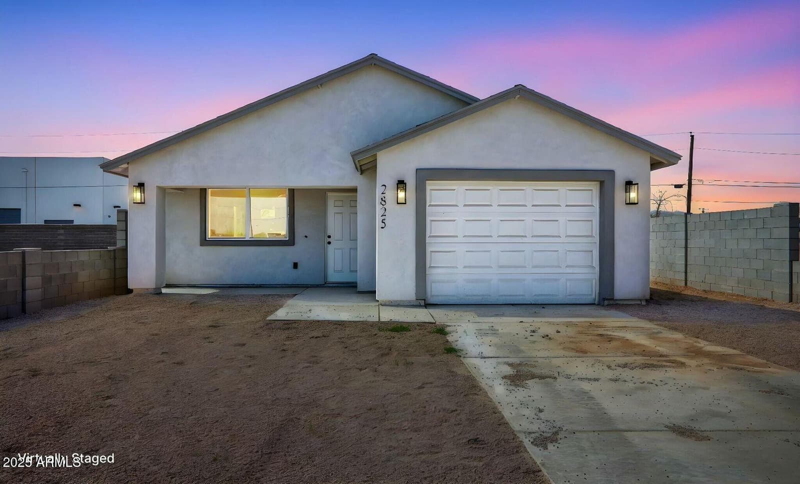 2825 E PUEBLO Avenue, Phoenix, AZ 85040 — photo 2 of 17